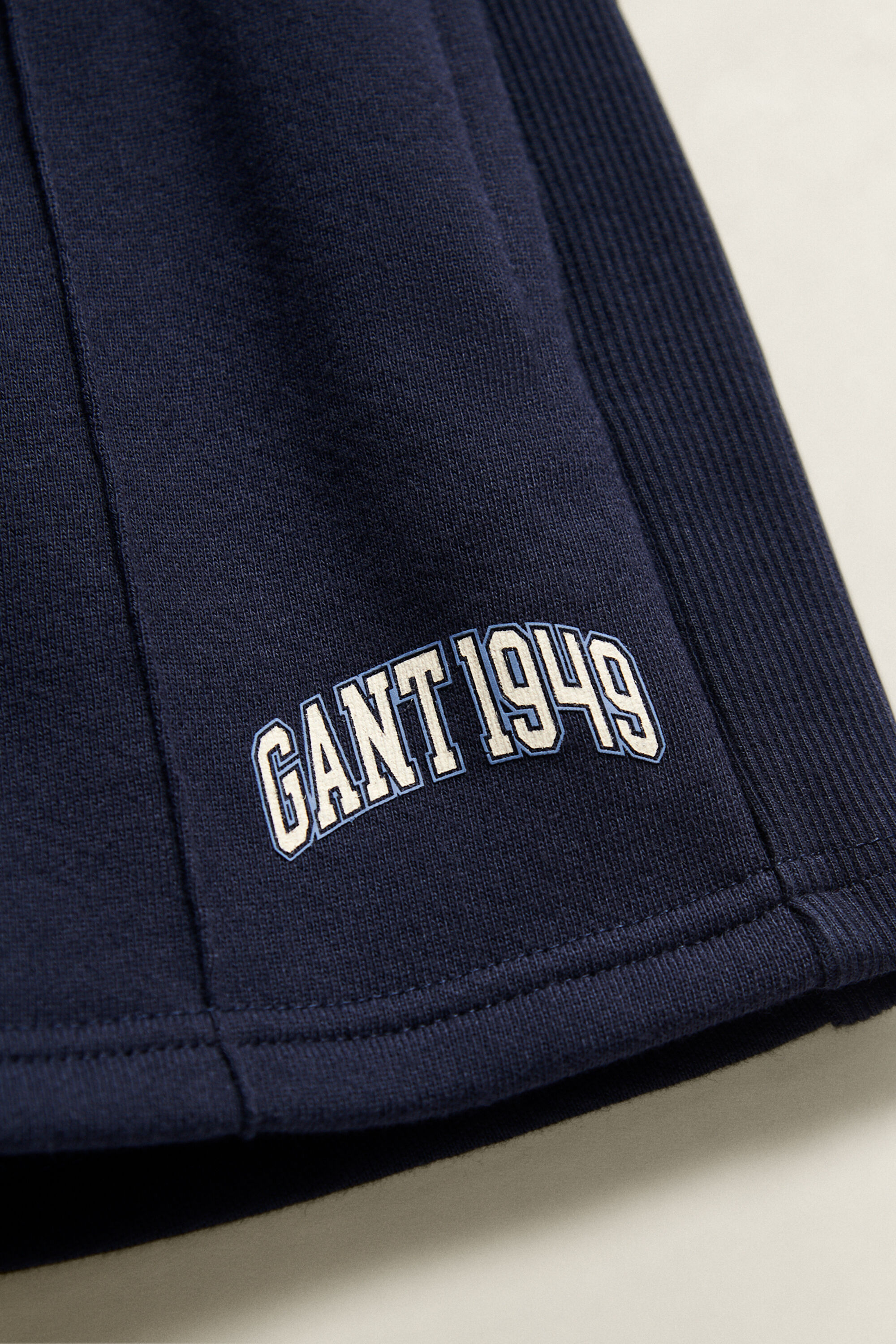 Boys teksturerede ribstrikkede shorts