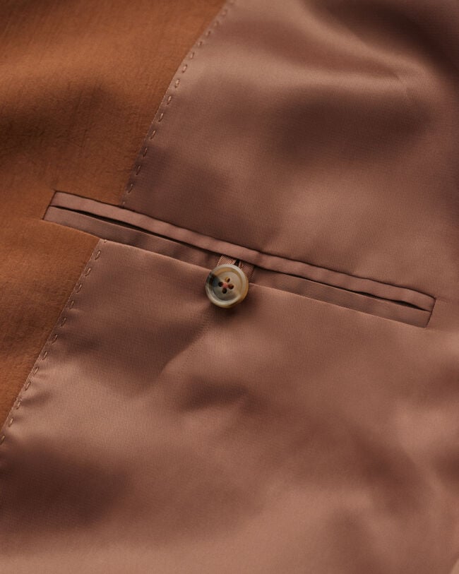 Relaxed fit jakkes&aelig;t-blazer af silke