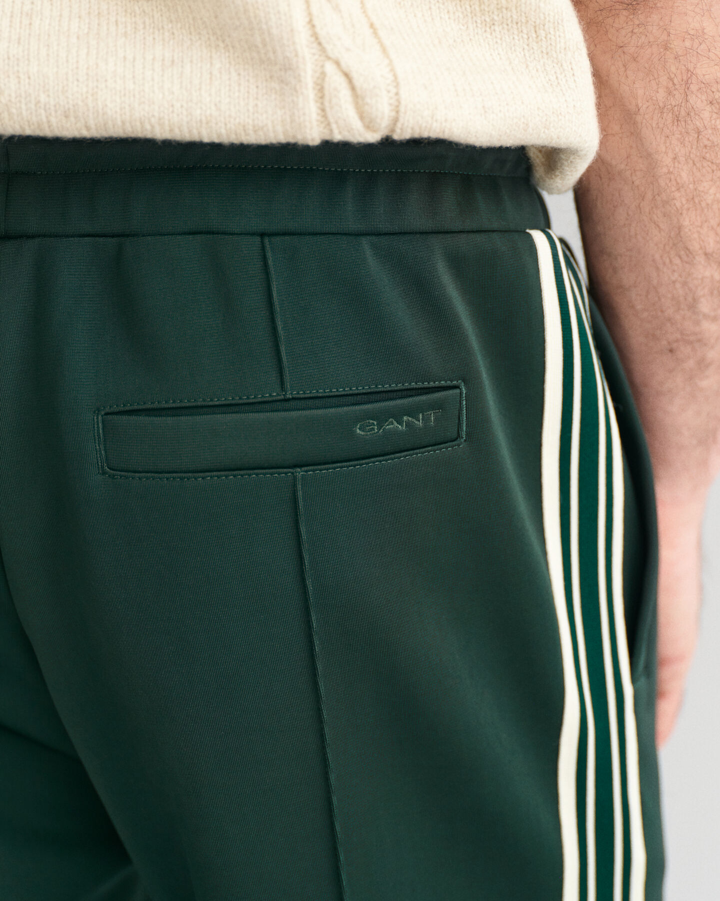 Tr&aelig;ningsbukser