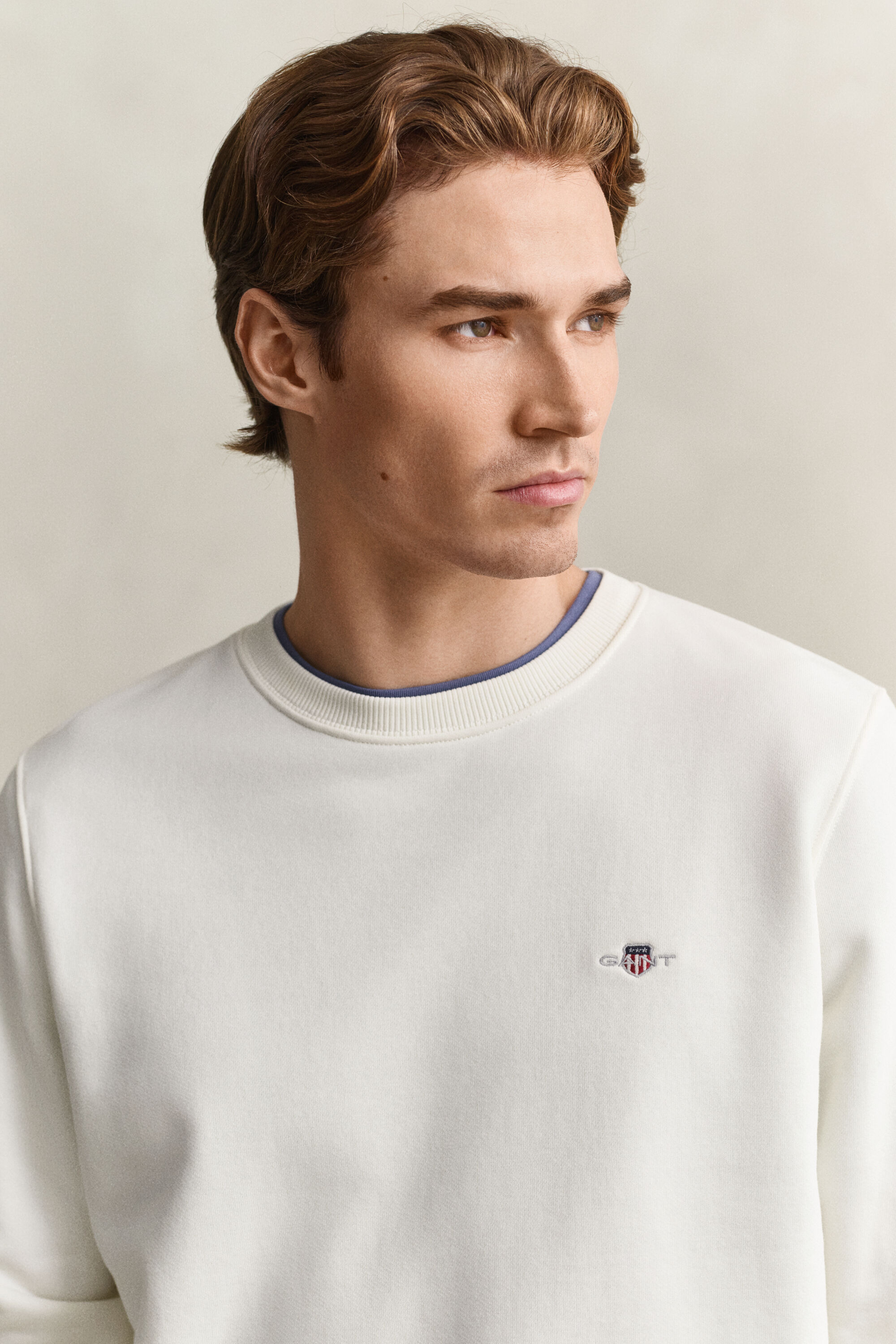 Shield sweatshirt med crewneck