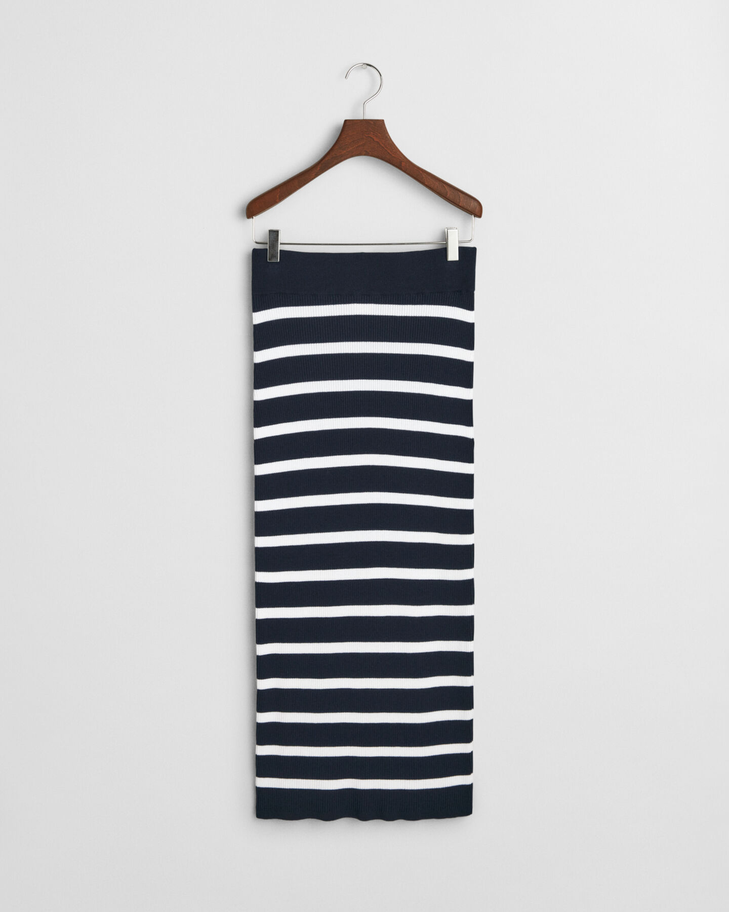 Stribet strikket nederdel