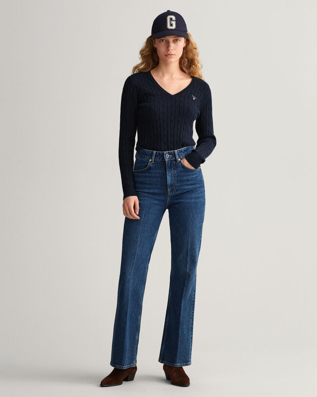 Kabelsweater af strækbomuld med V-hals