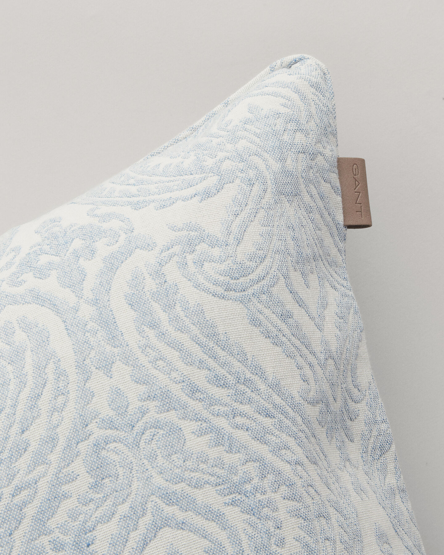 Porcelain Jacquard pude