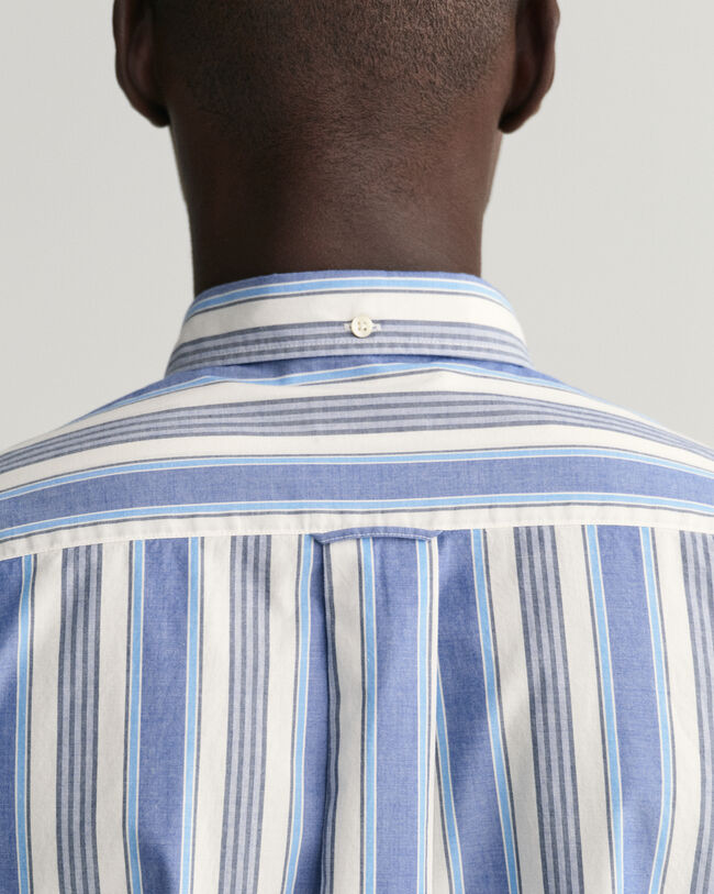 Regular fit farverig skjorte med striber