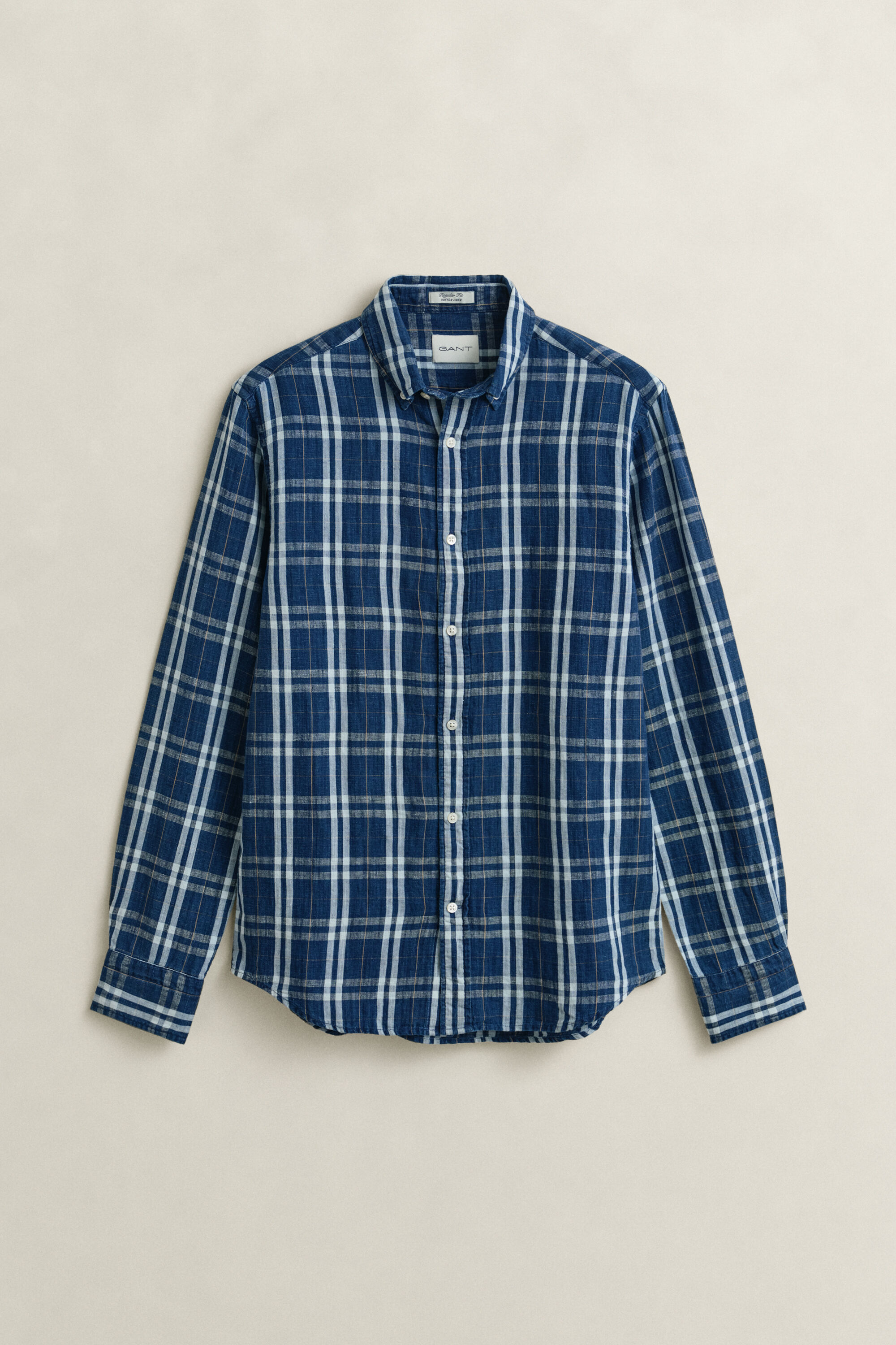 Ternet skjorte af bomuld og hør