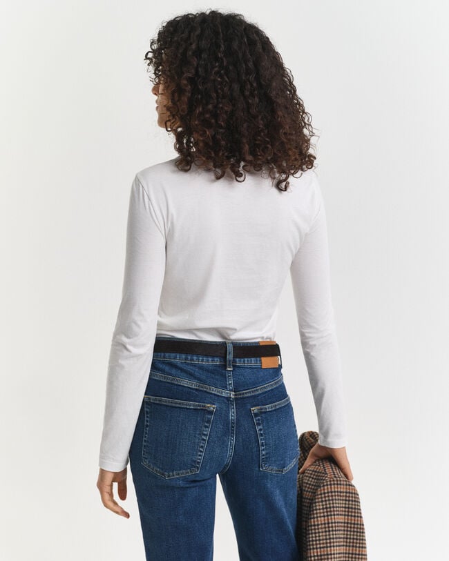 Let T-shirt af bomuld med lange ærmer