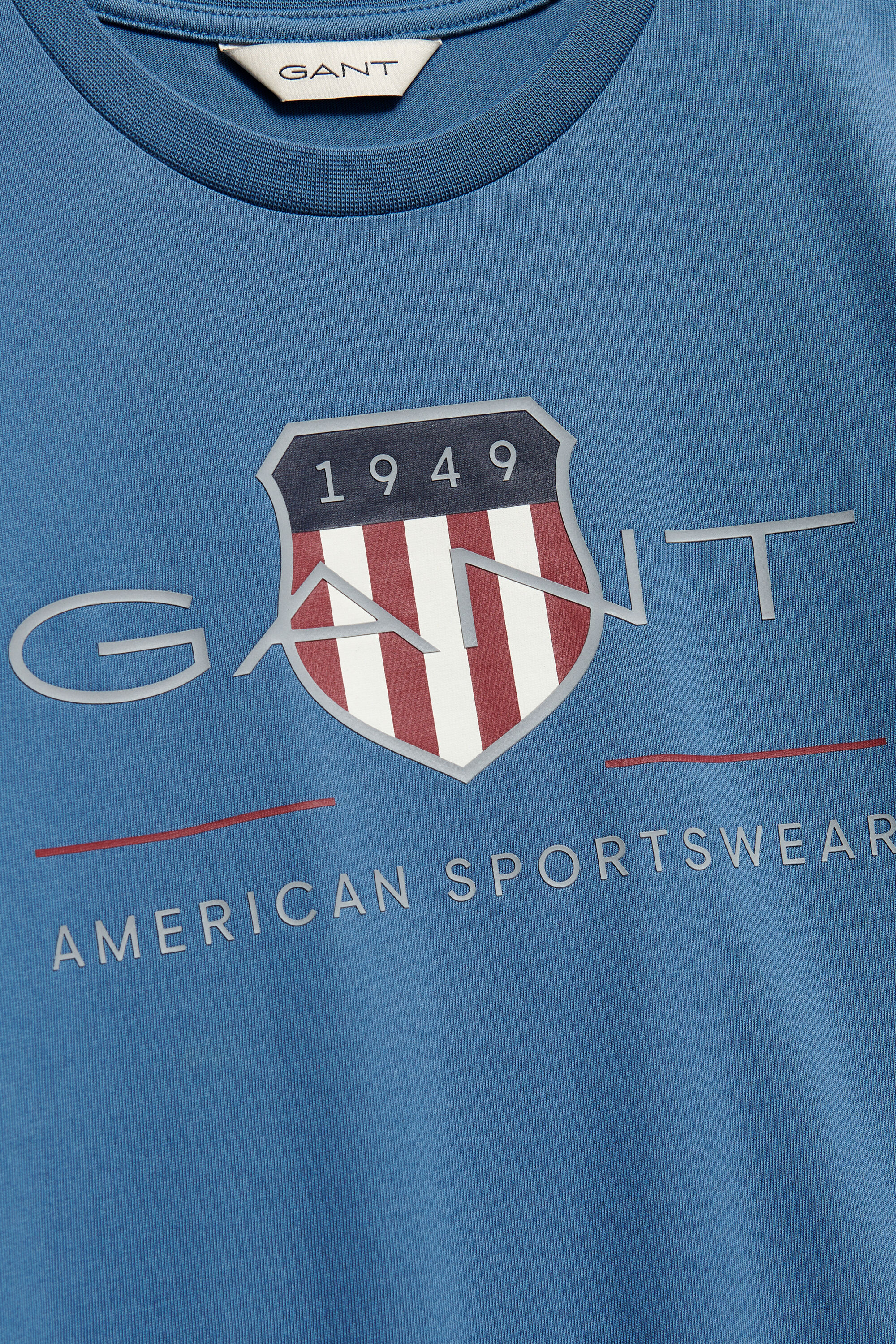 Teens Archive Shield T-shirt