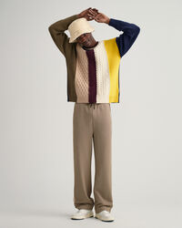 Crewneck sweater med patched kabelstrik