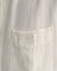 Regular fit Textured skjorte af bomuld og h&oslash;r med korte &aelig;rmer