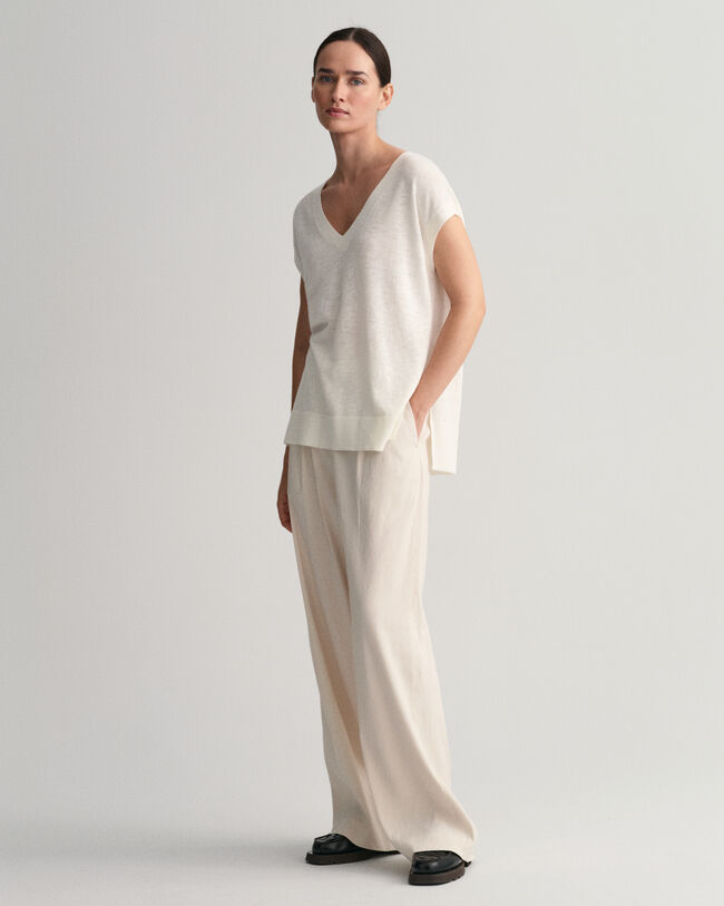 Vest i h&oslash;rblanding med V-hals