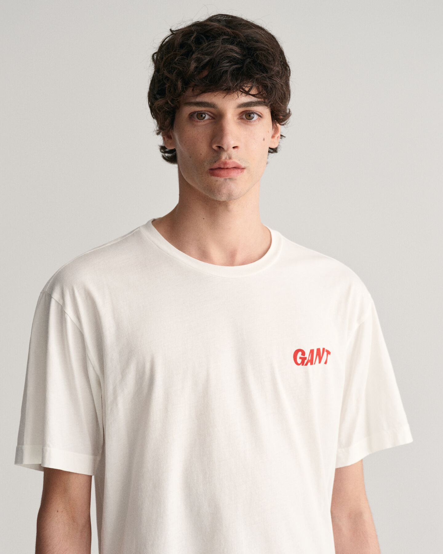 Vasket Graphic T-shirt