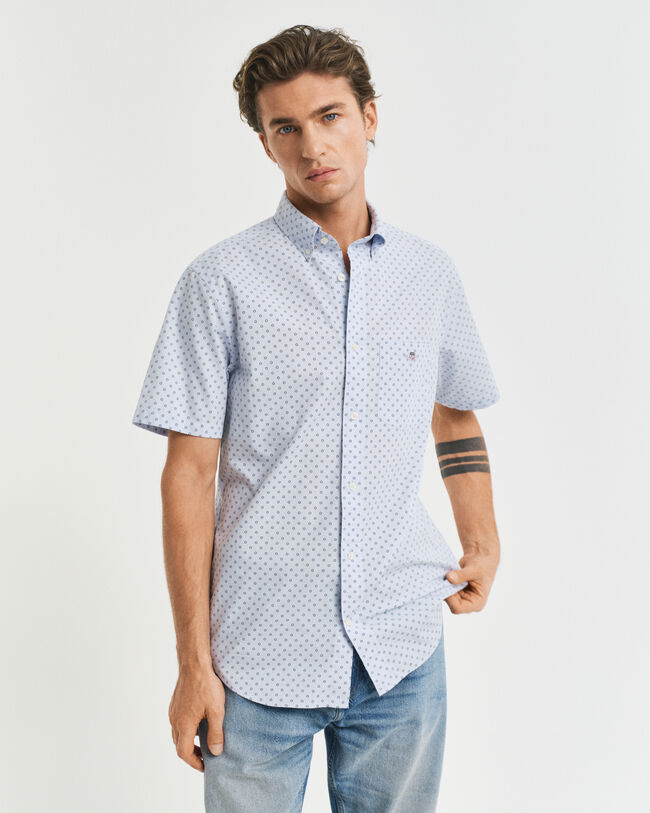 Regular fit skjorte med mikrotryk og korte ærmer