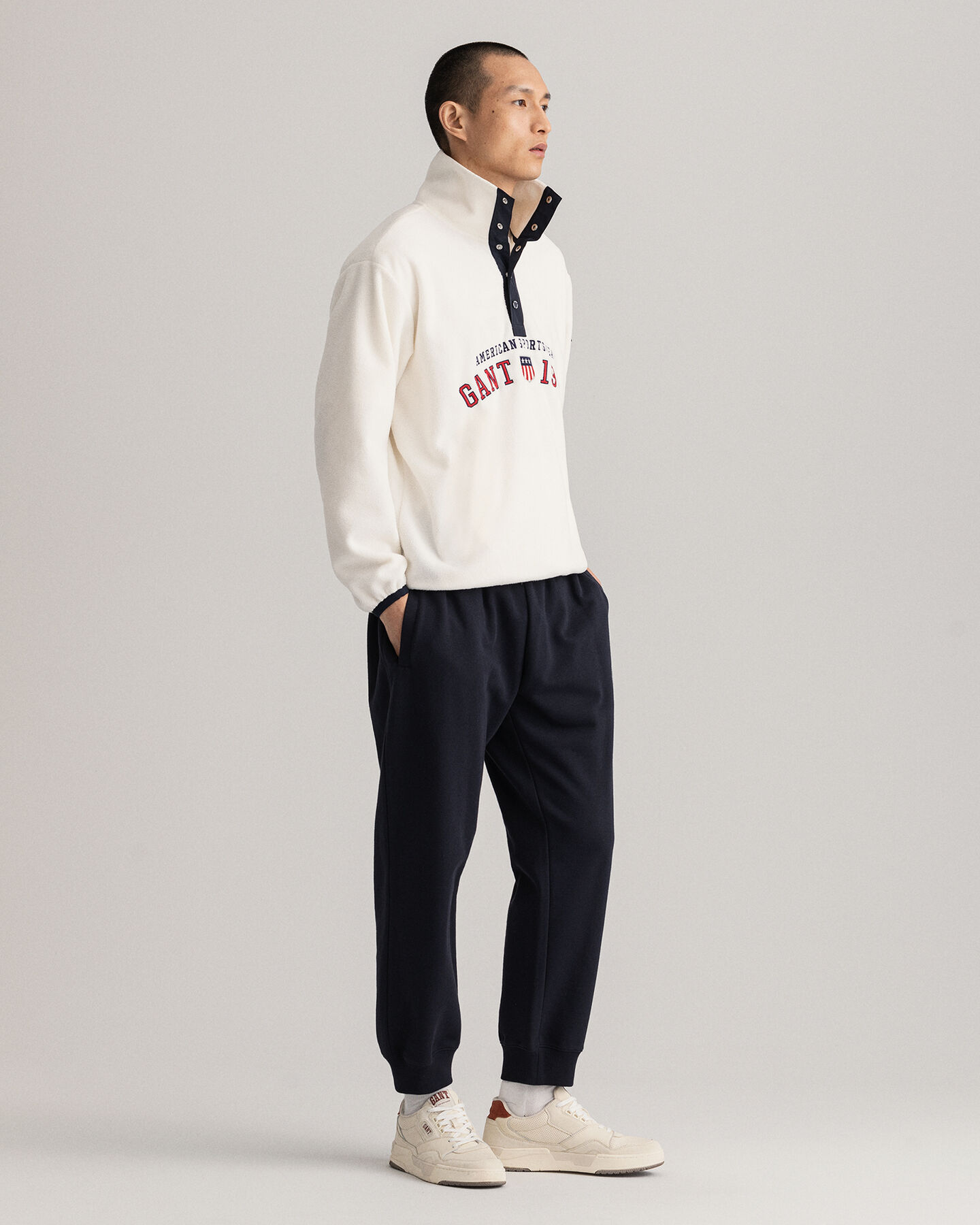 Retro Shield Polar fleece