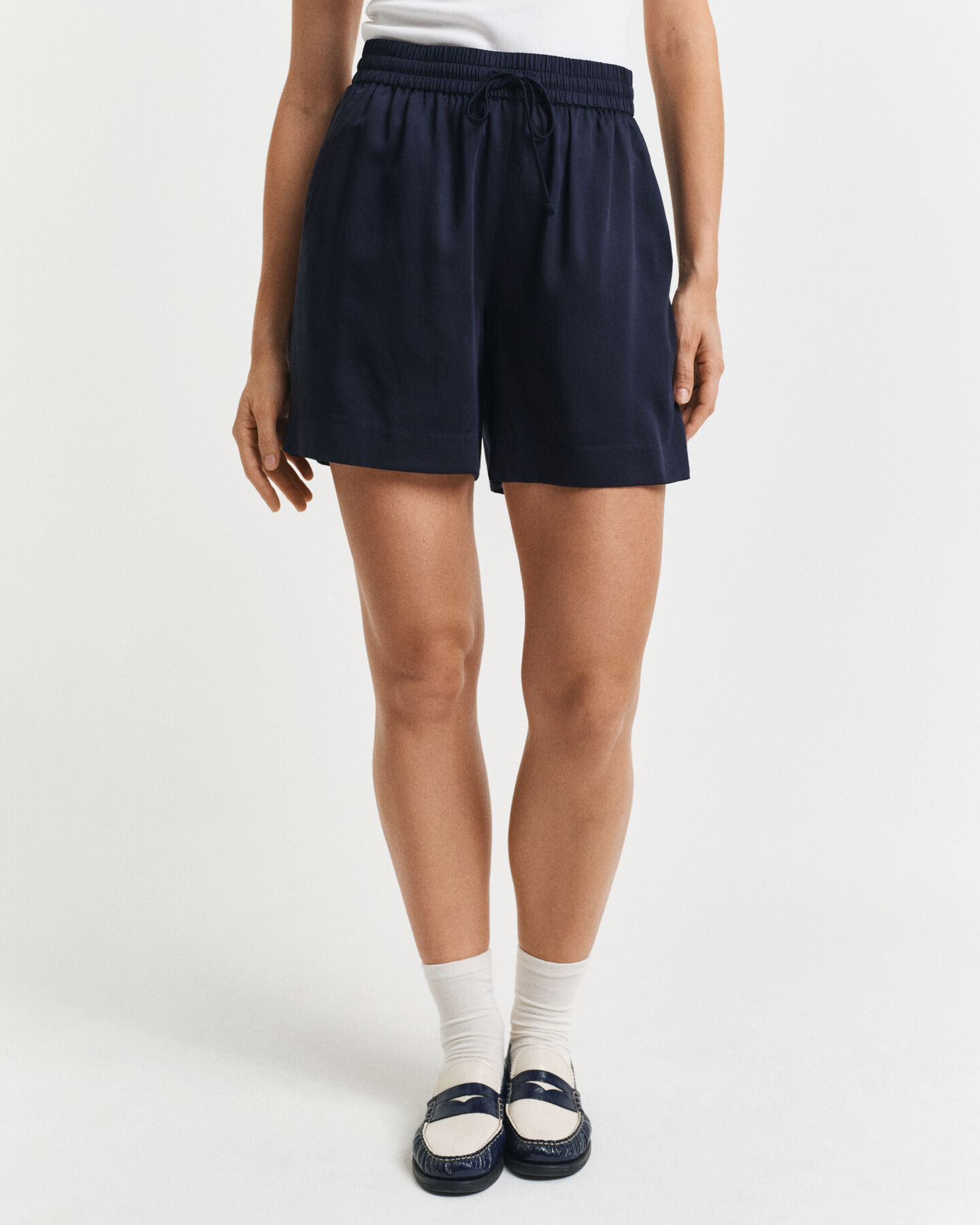 Relaxed fit pull-on shorts