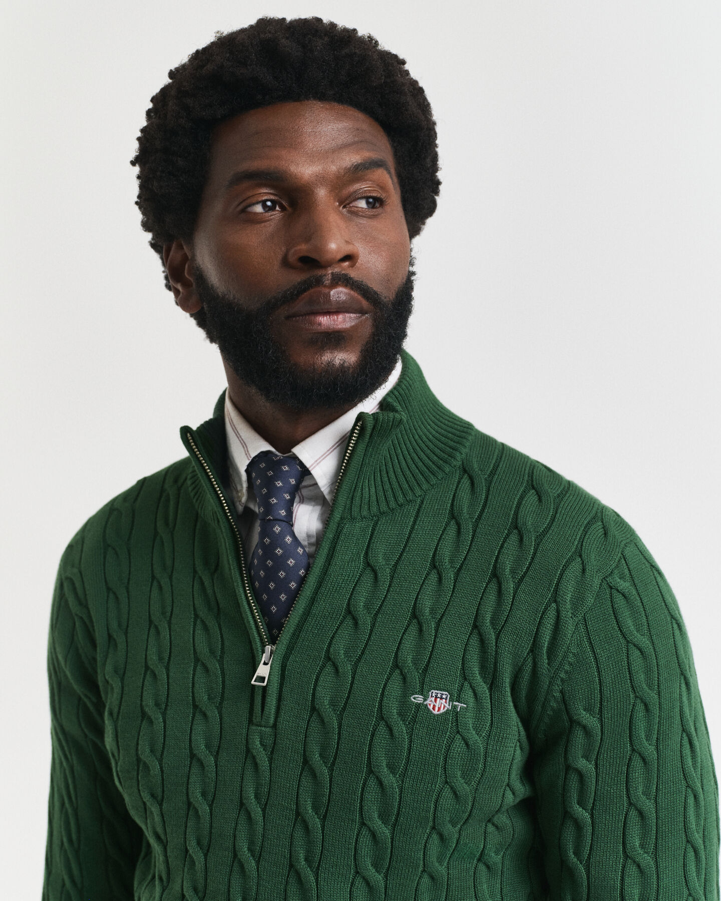 Kabelstrikket sweater af bomuld med halv lynlås