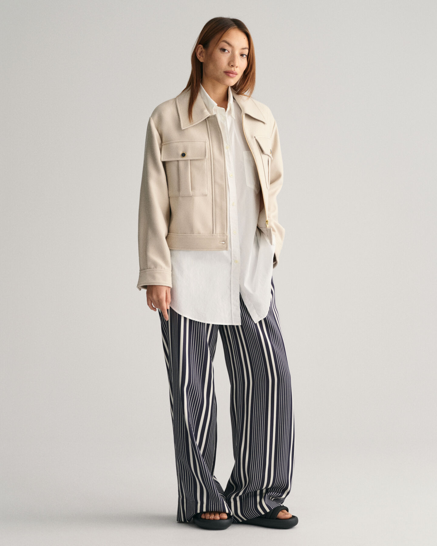 Regular fit stribede bukser med brede ben og tryk