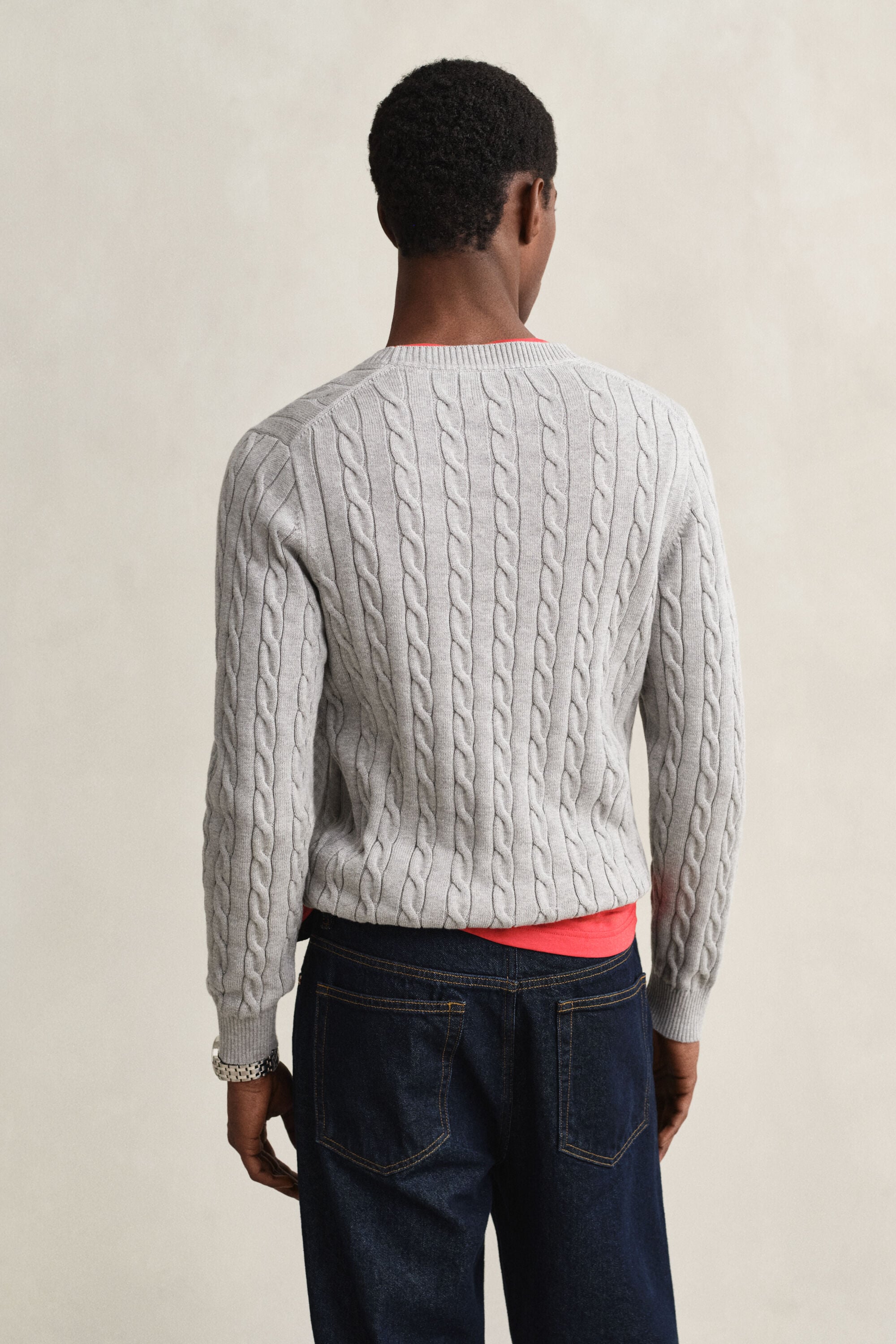 Classic sweater med kabelstrik