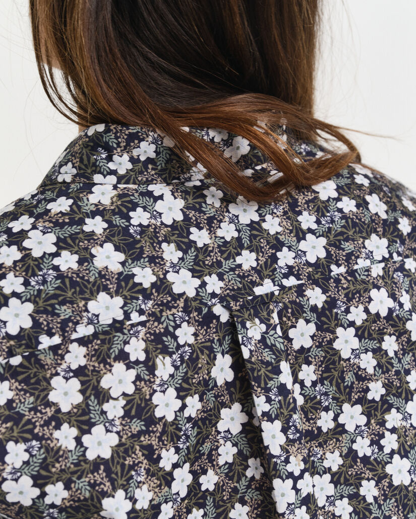 Regular fit skjorte af bomuldsvoile med blomstertryk