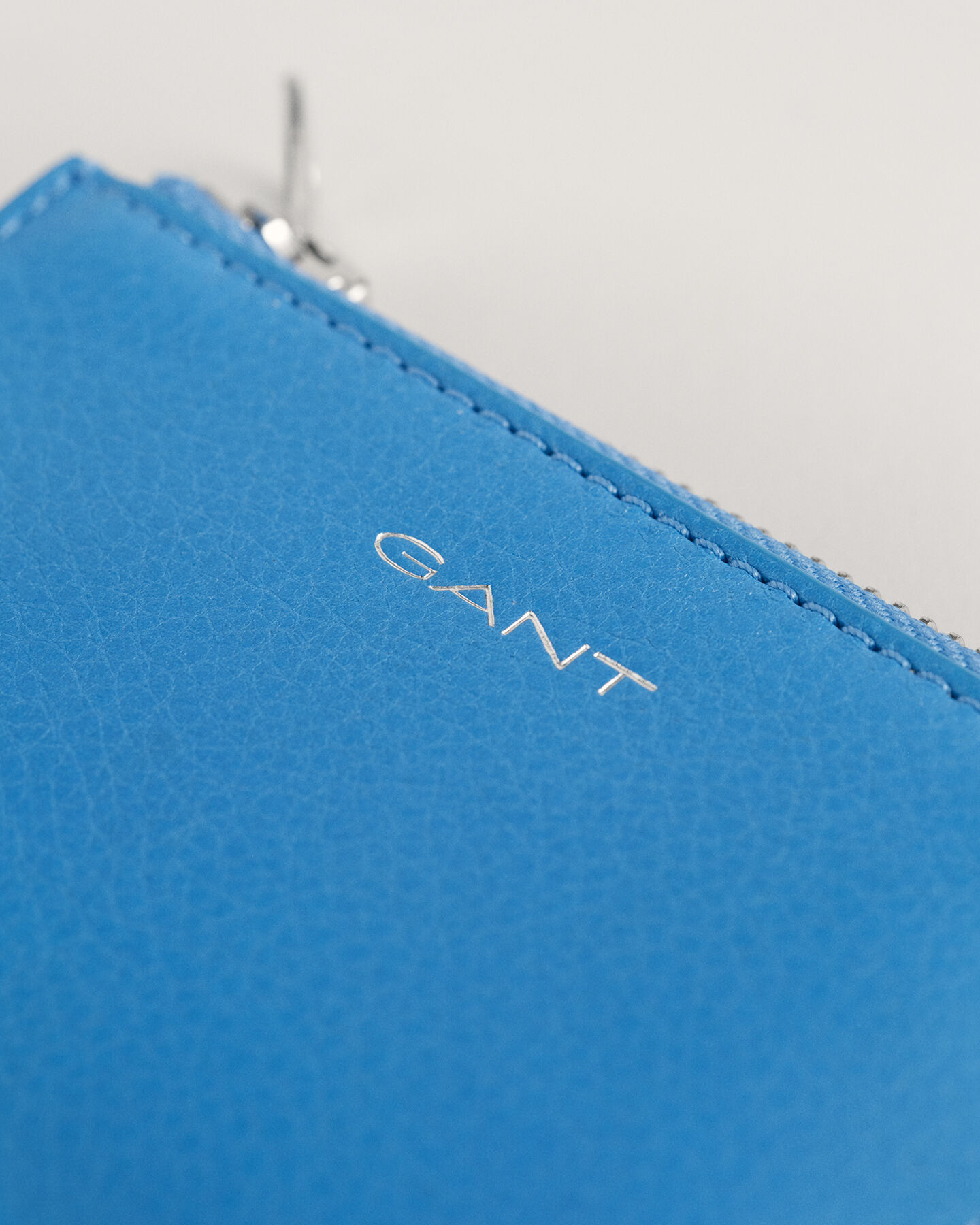 Lædertaske med lynlås