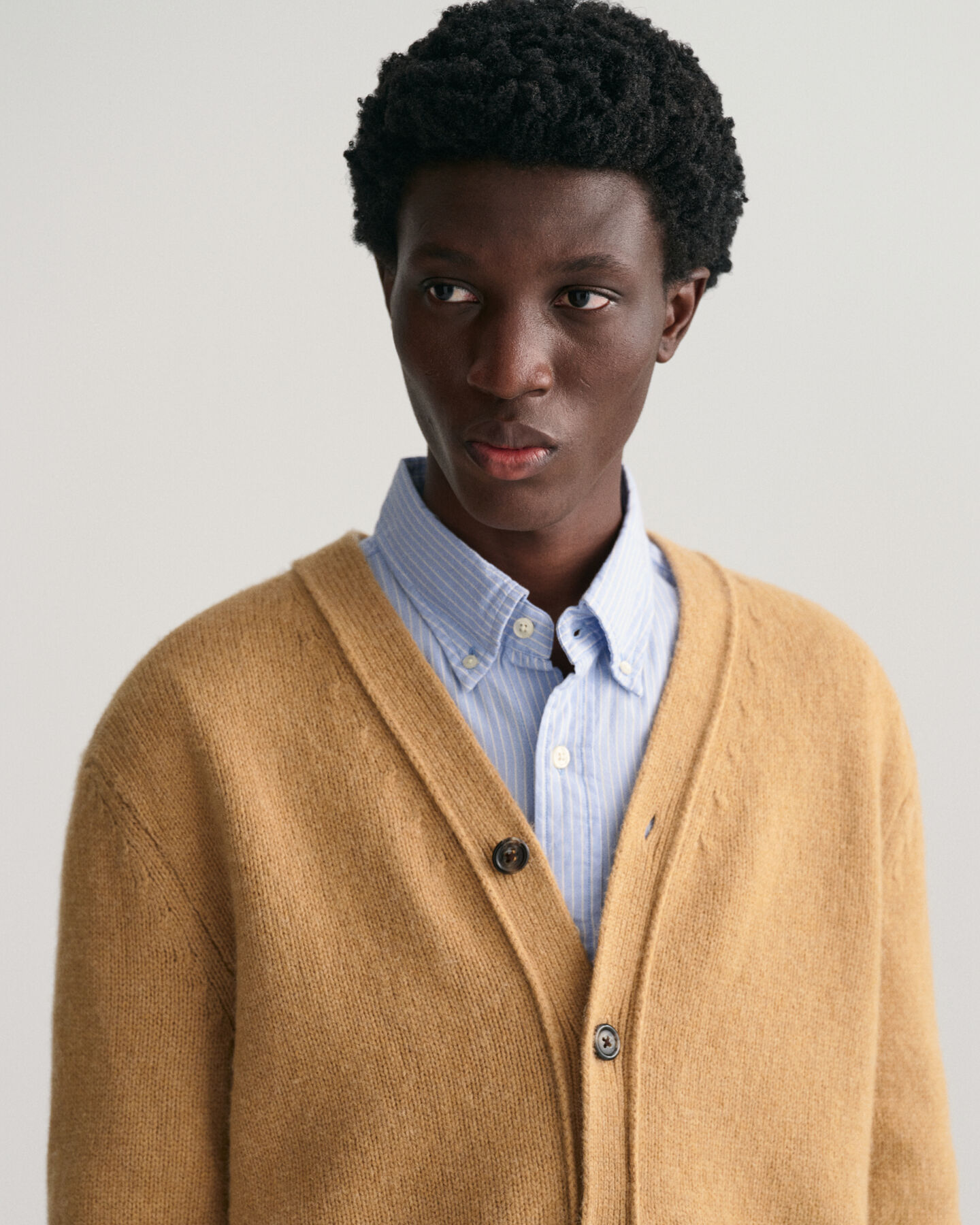 Blød cardigan af uld