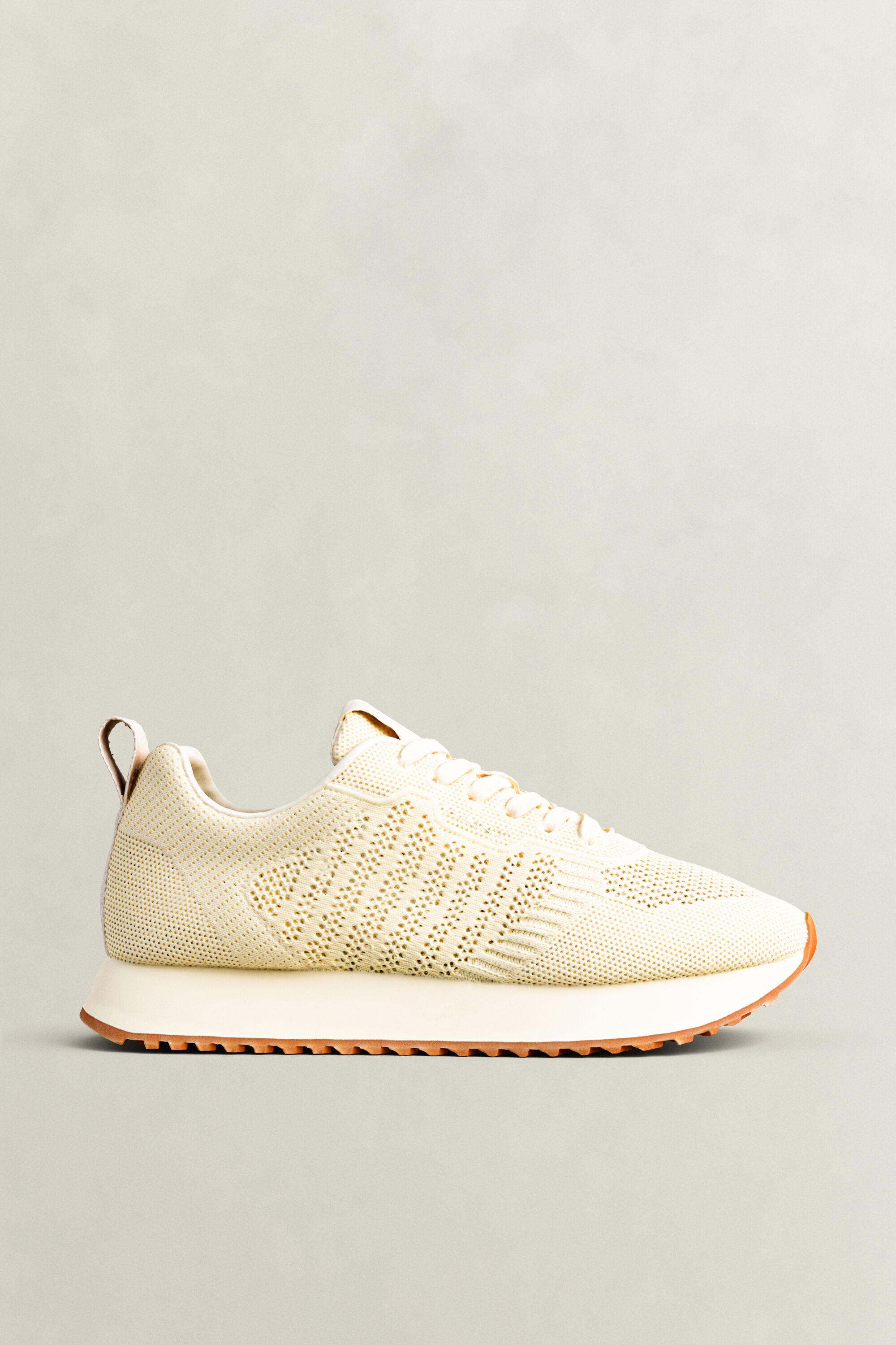 Bevinda sneakers med strik