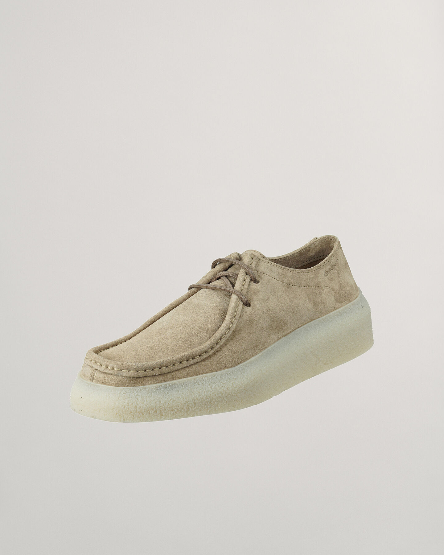 Bravoz lave sko med sn&oslash;reb&aring;nd