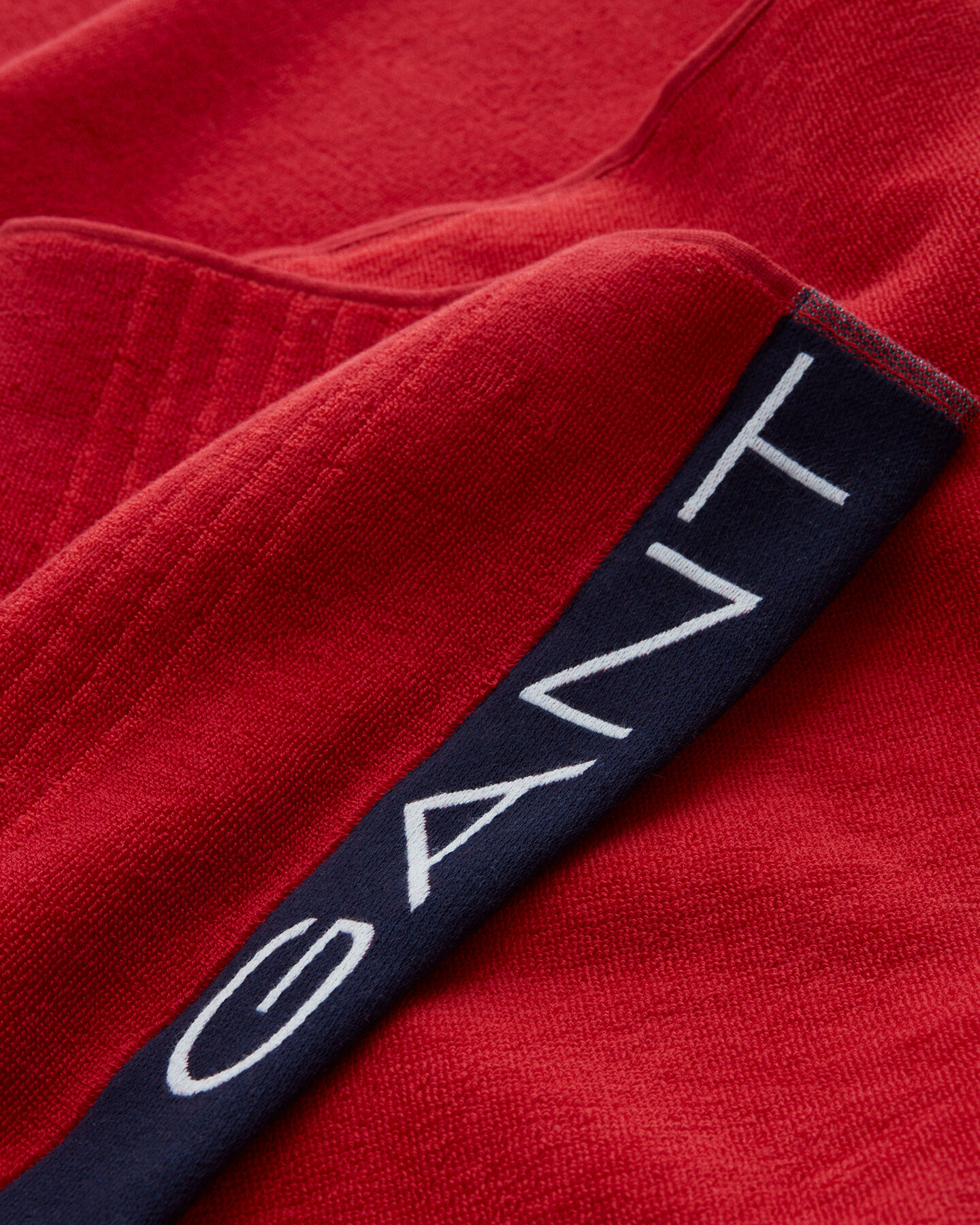 Strandhåndklæde med tonale striber