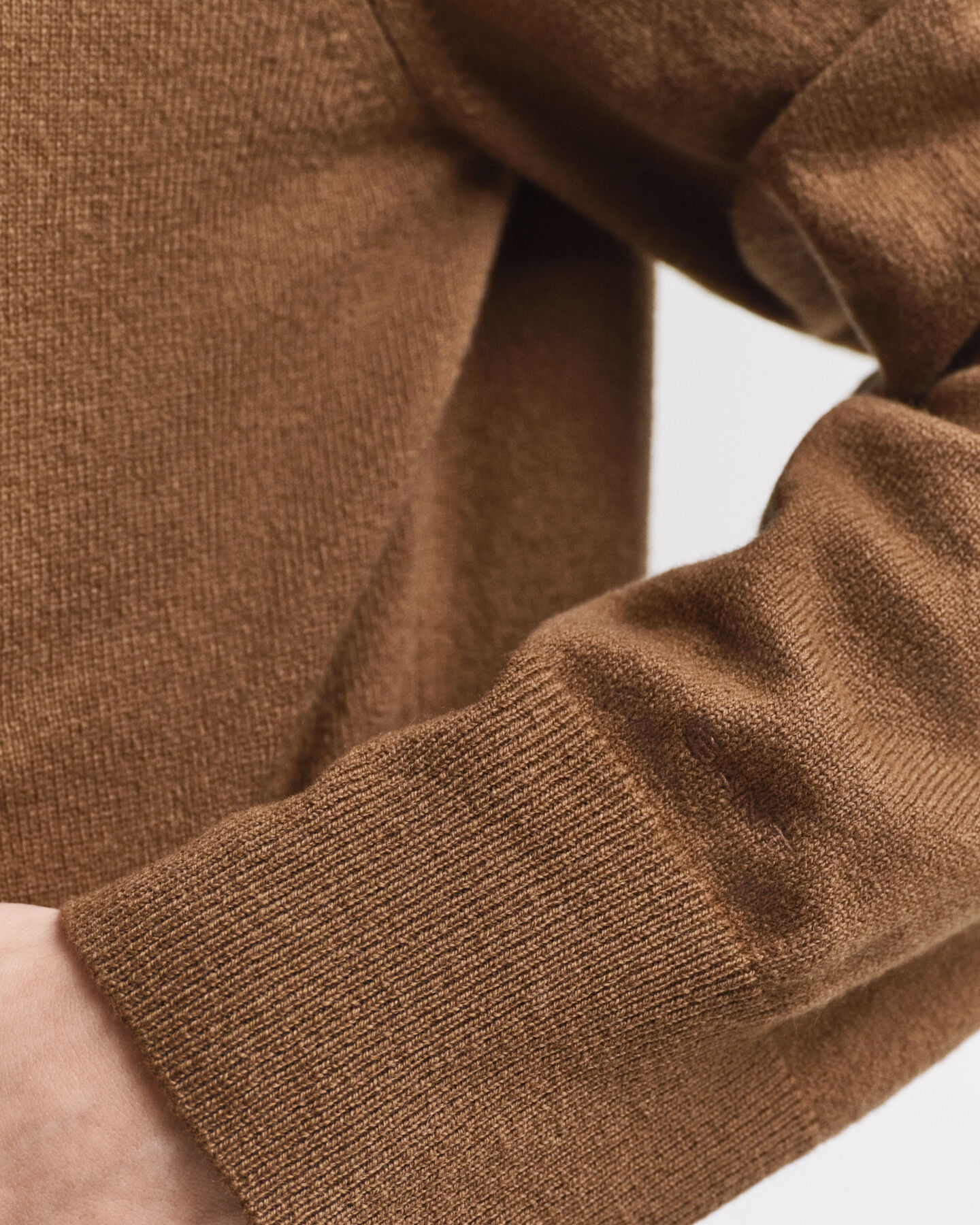 Hættetrøje af ekstra fin lammeuld med lynlås