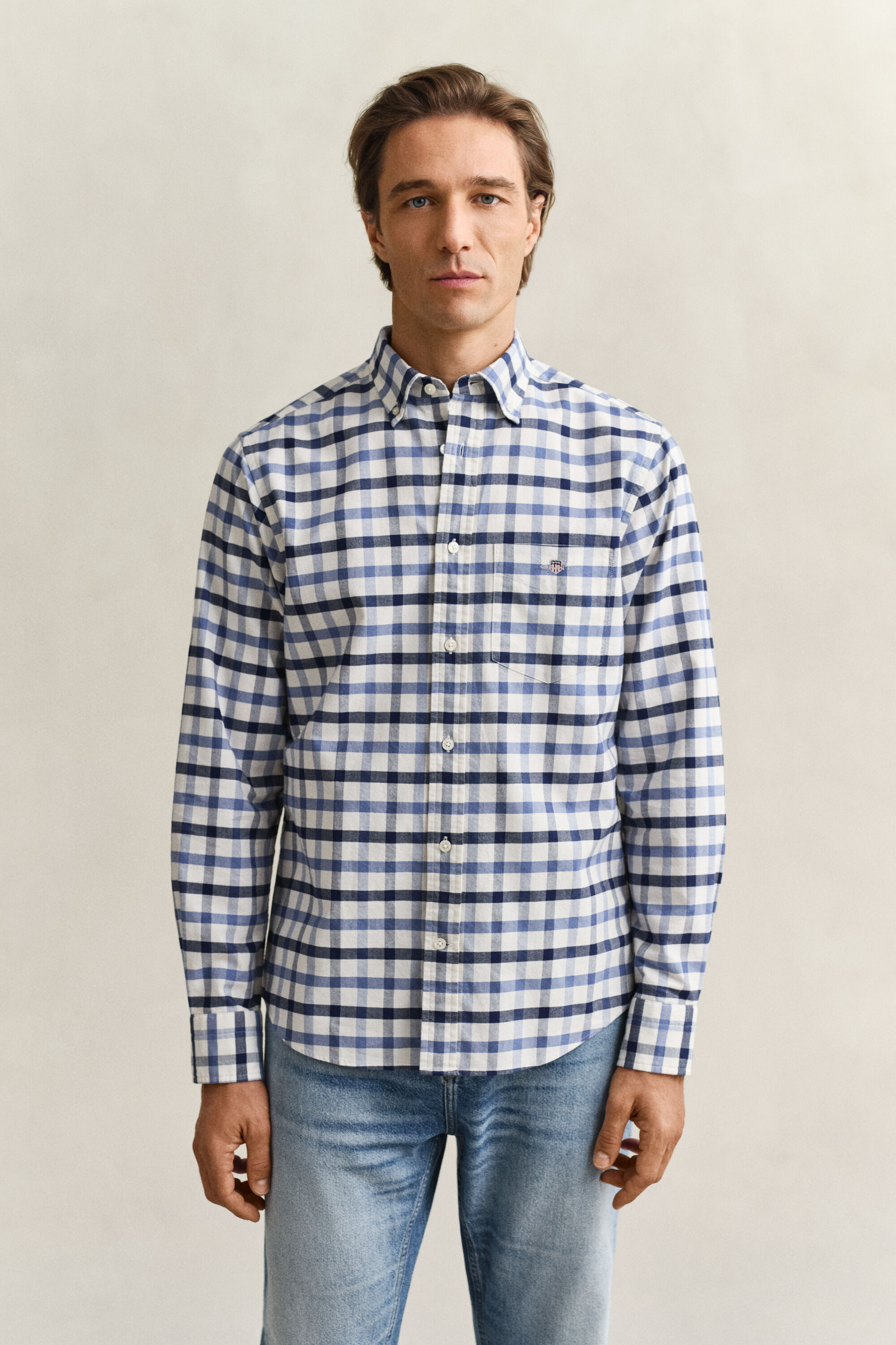 Regular fit ternet Oxford skjorte