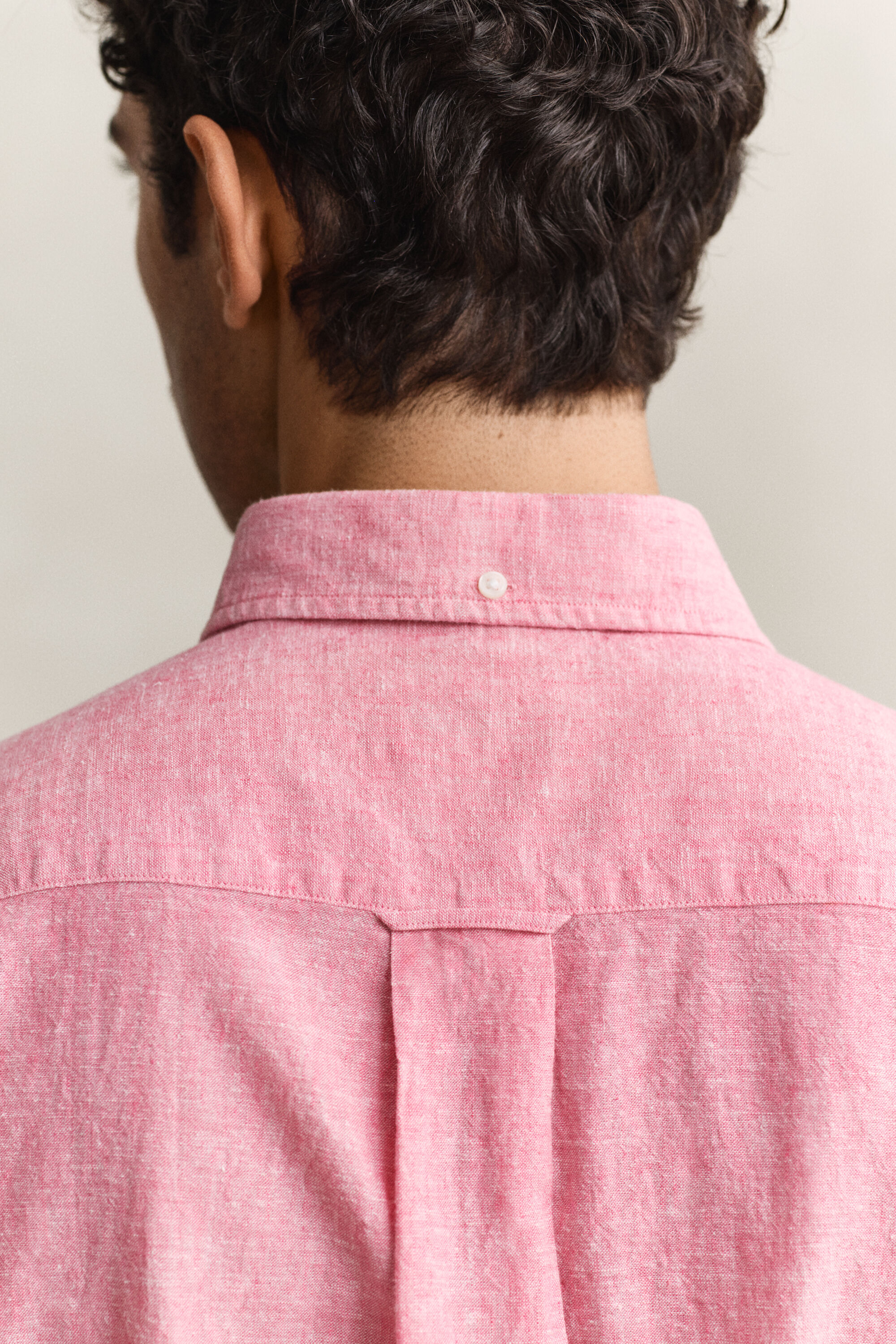 Kortærmet skjorte af hørblanding