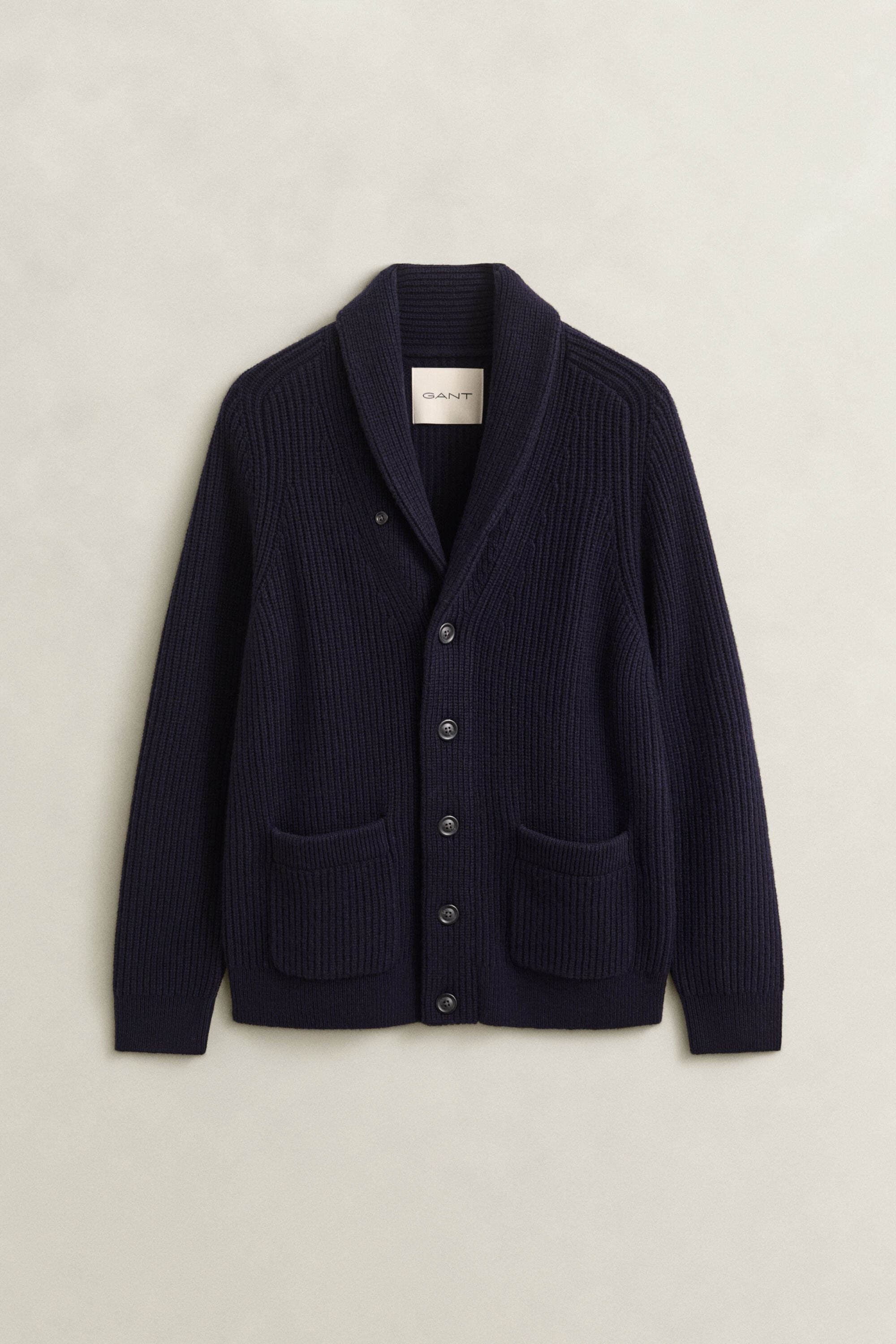 Ribstrikket cardigan i uldblanding