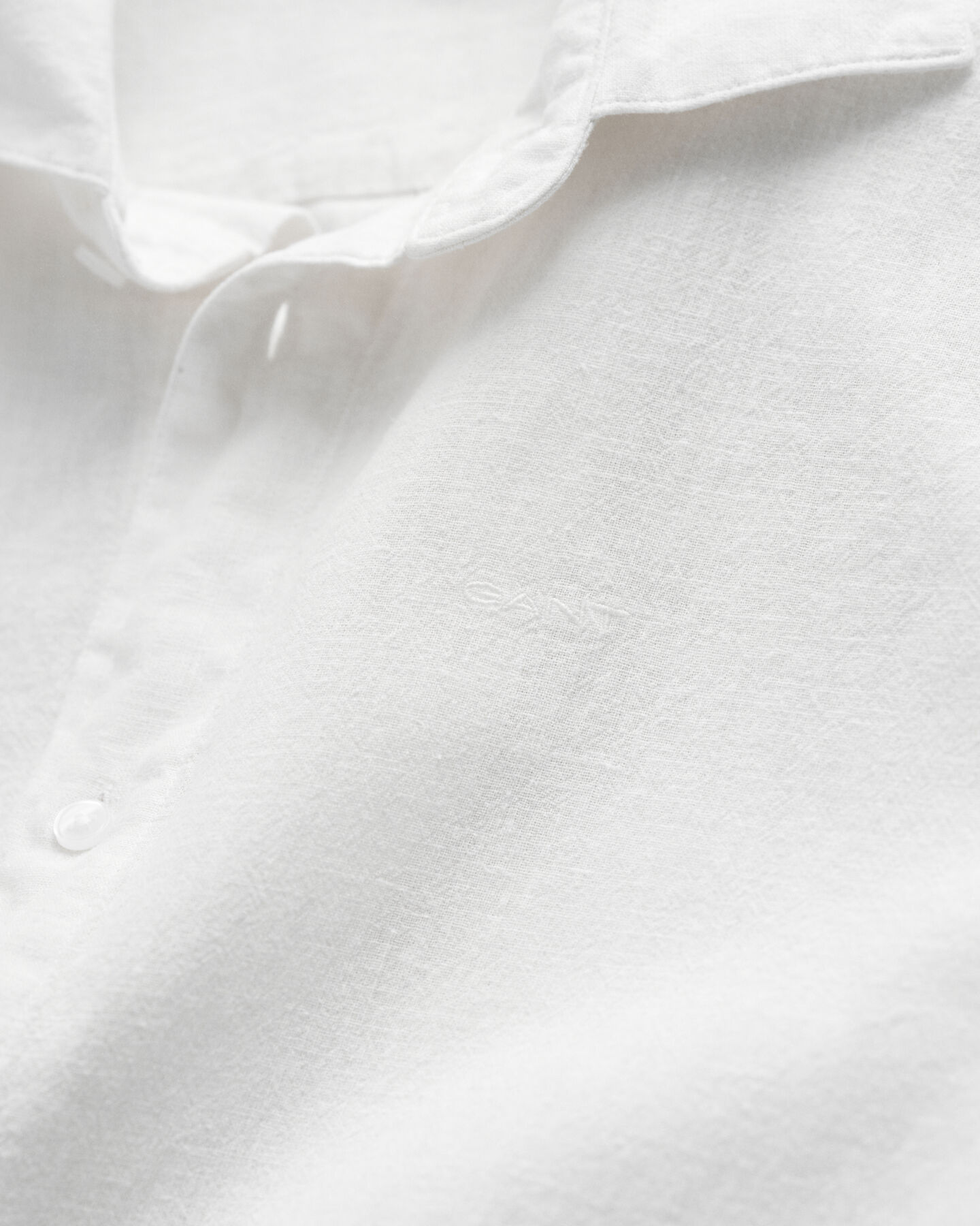 Teens kort&aelig;rmet skjorte af bomuld og h&oslash;r