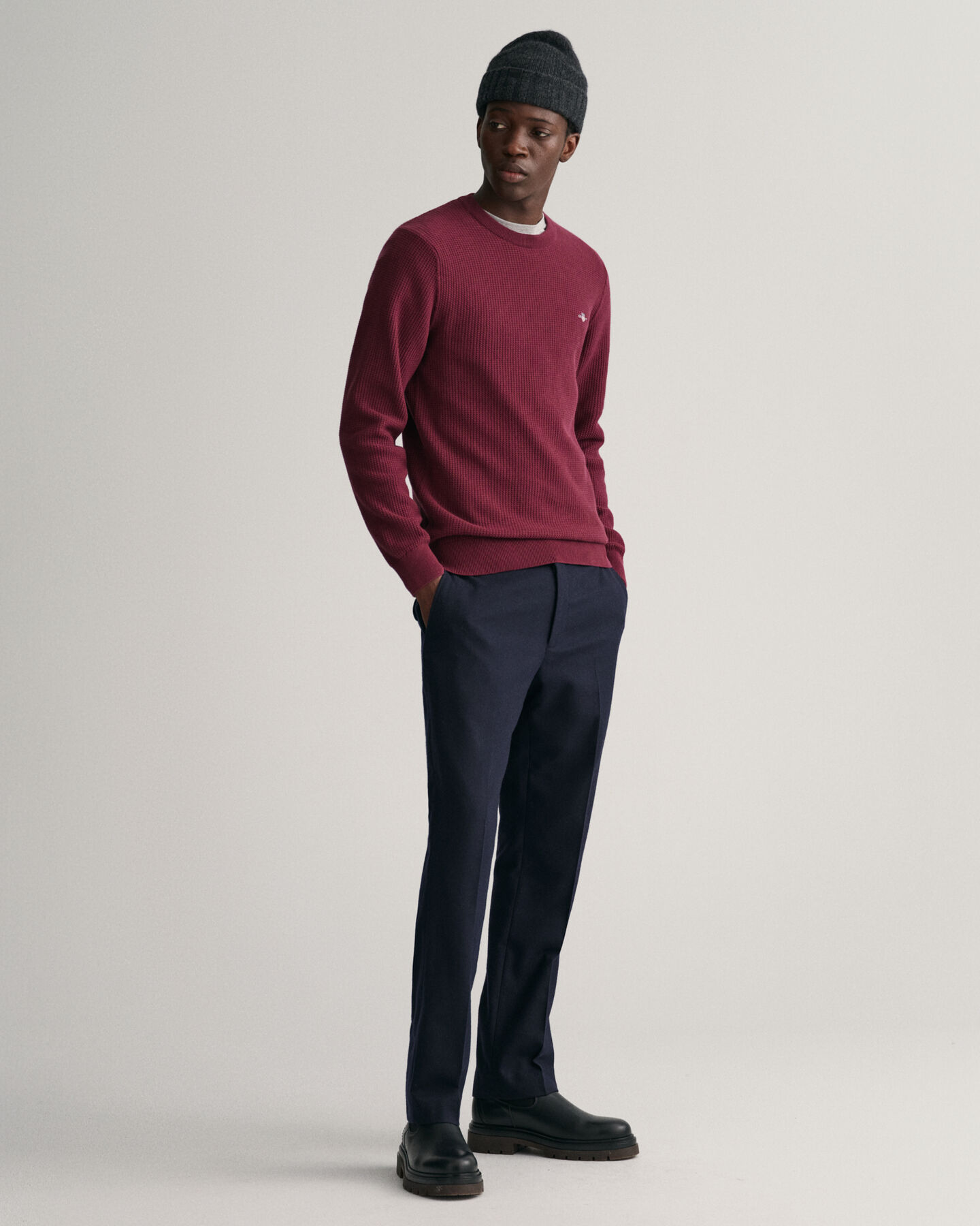 Mikro-tekstureret crewneck sweater af bomuld