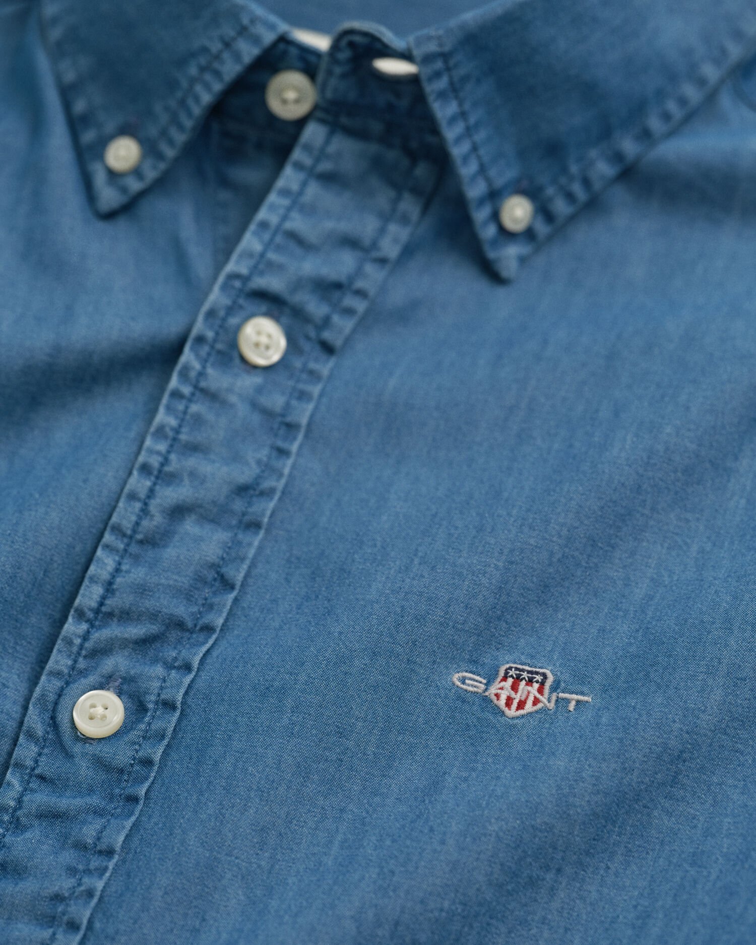 Slim fit indigo-skjorte