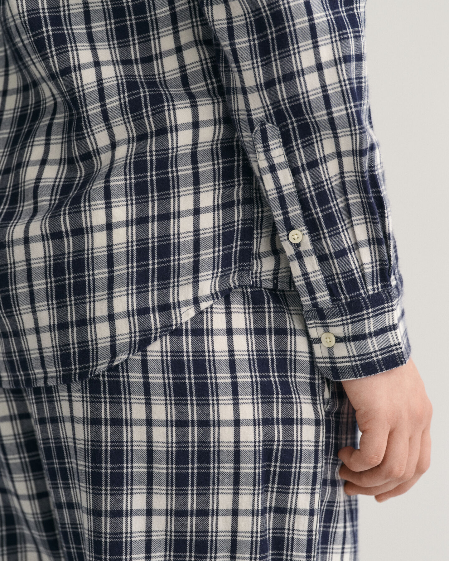 Teen Boys Regular fit ternet flannelskjorte