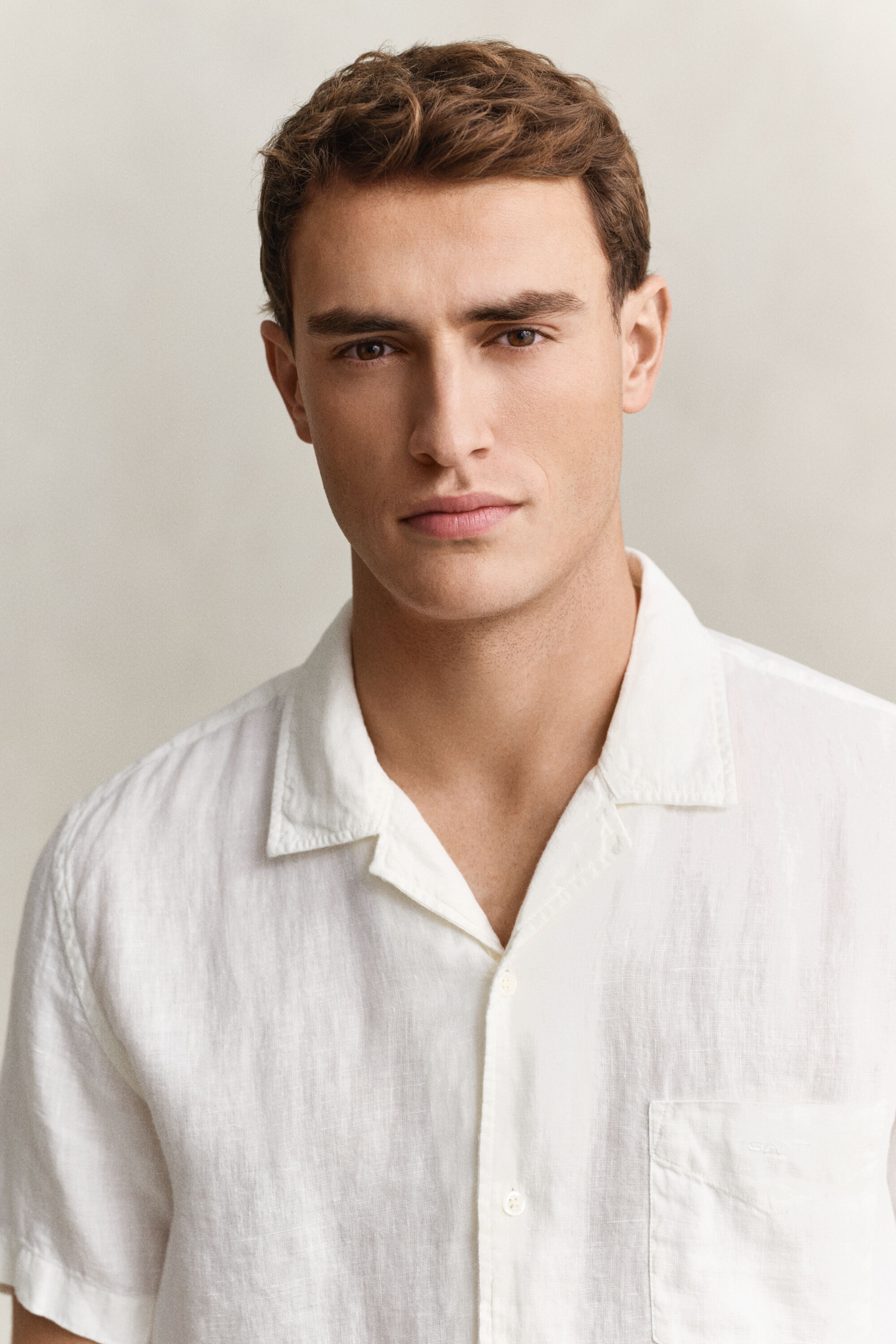 Kortærmet skjorte af hør