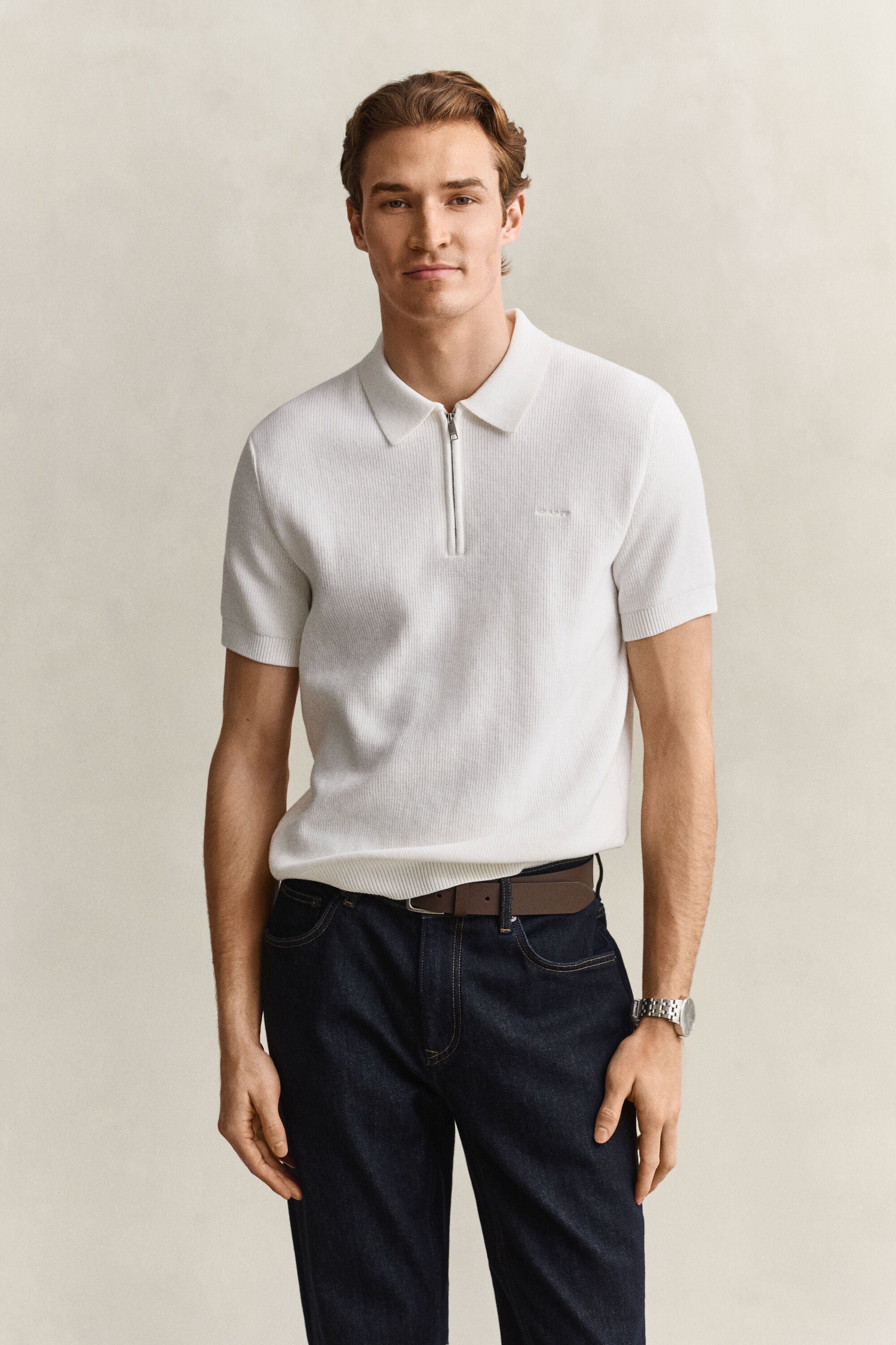 Ribstrikket polosweater i bomuld