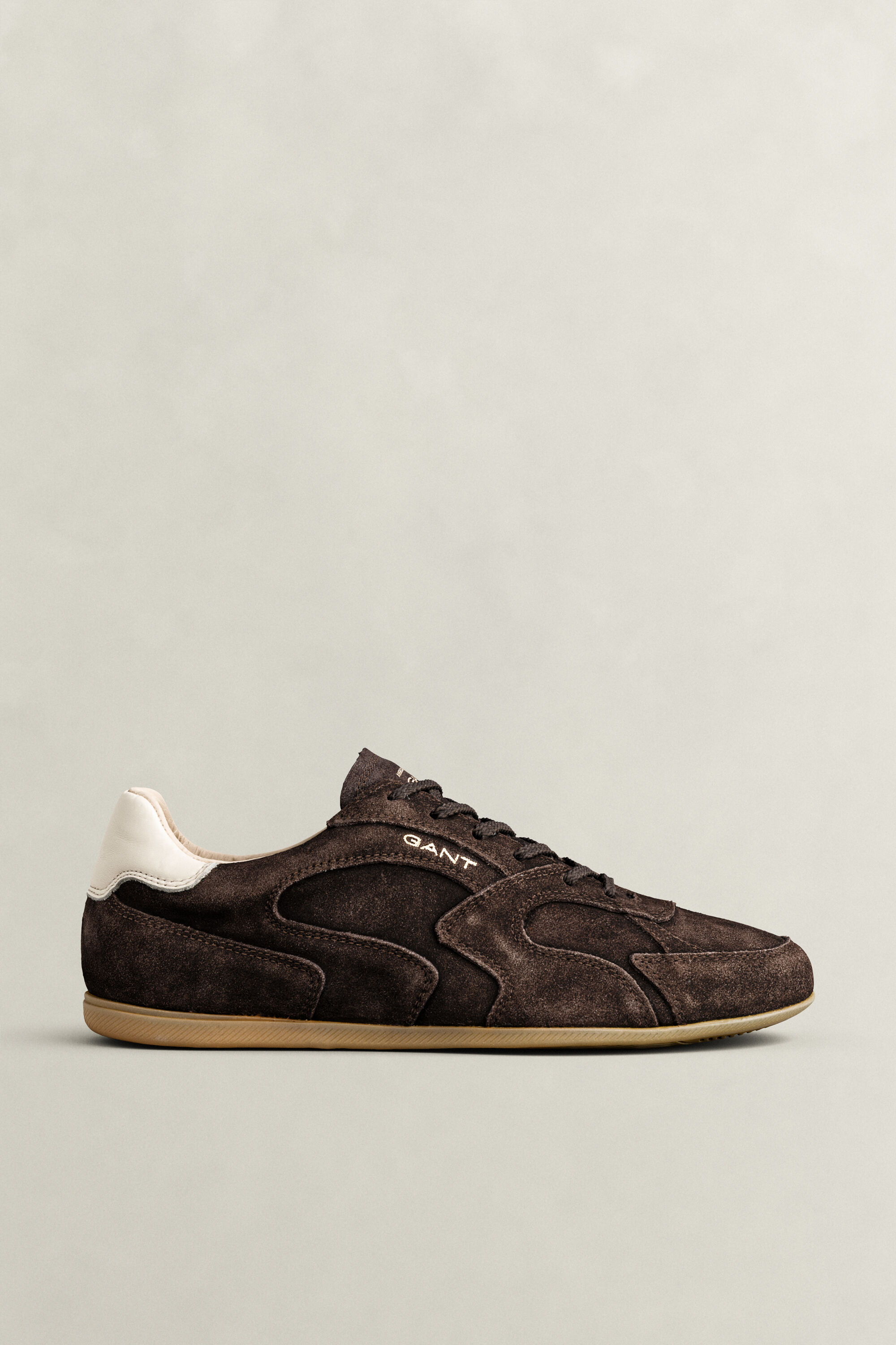 Sperly sneakers i ruskind