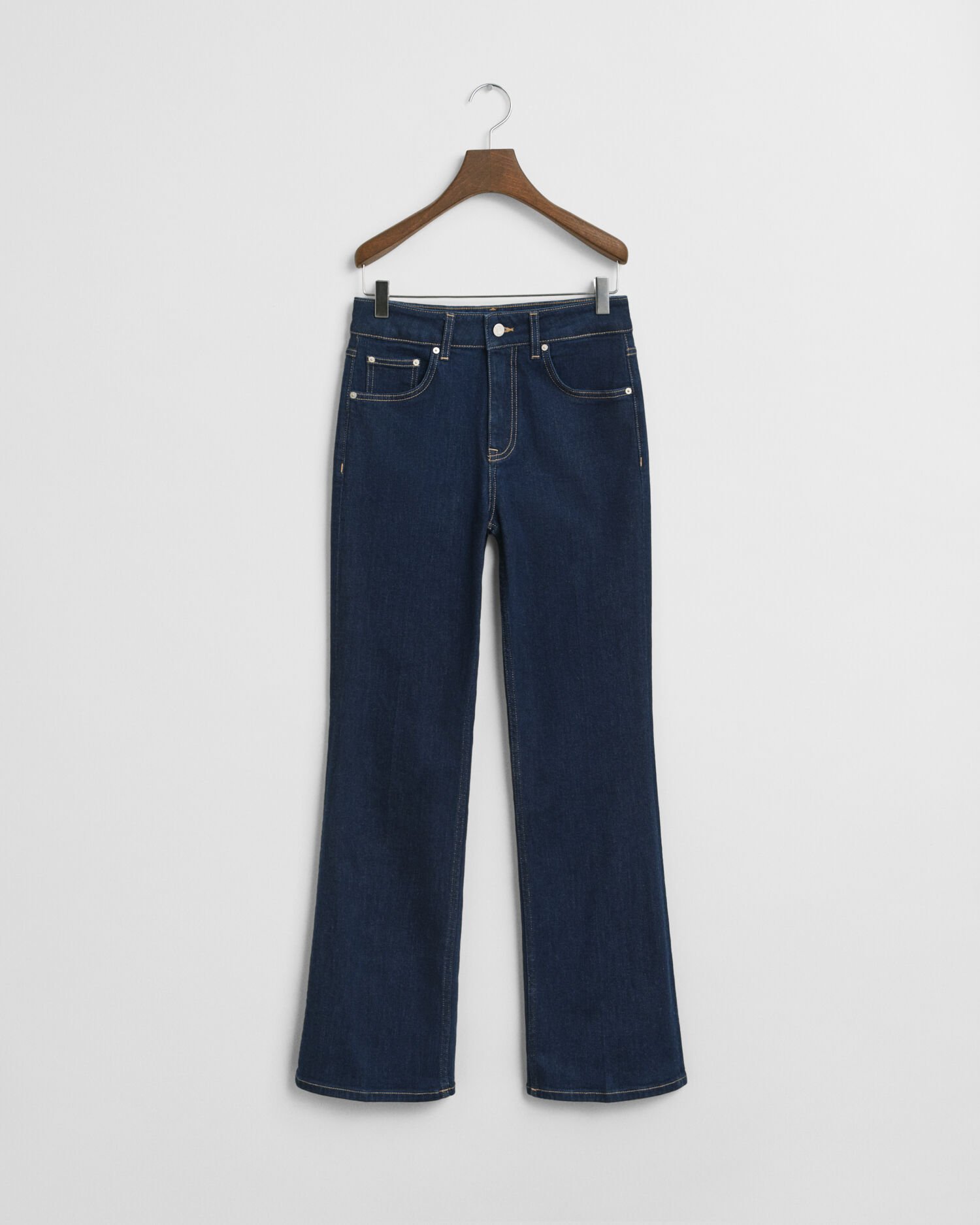 Slim fit jeans med svaj