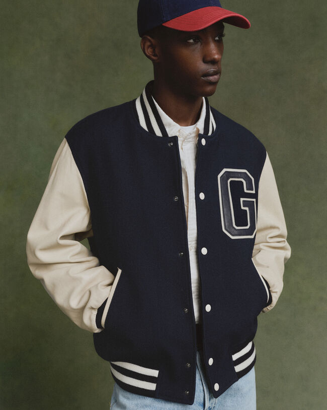 Varsity Jacket i l&aelig;derblanding