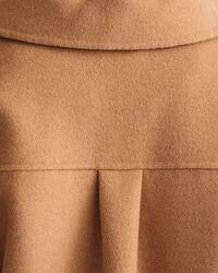 H&aring;ndsyet skjortejakke