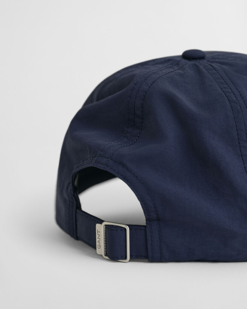 Rynket cap med lille grafik