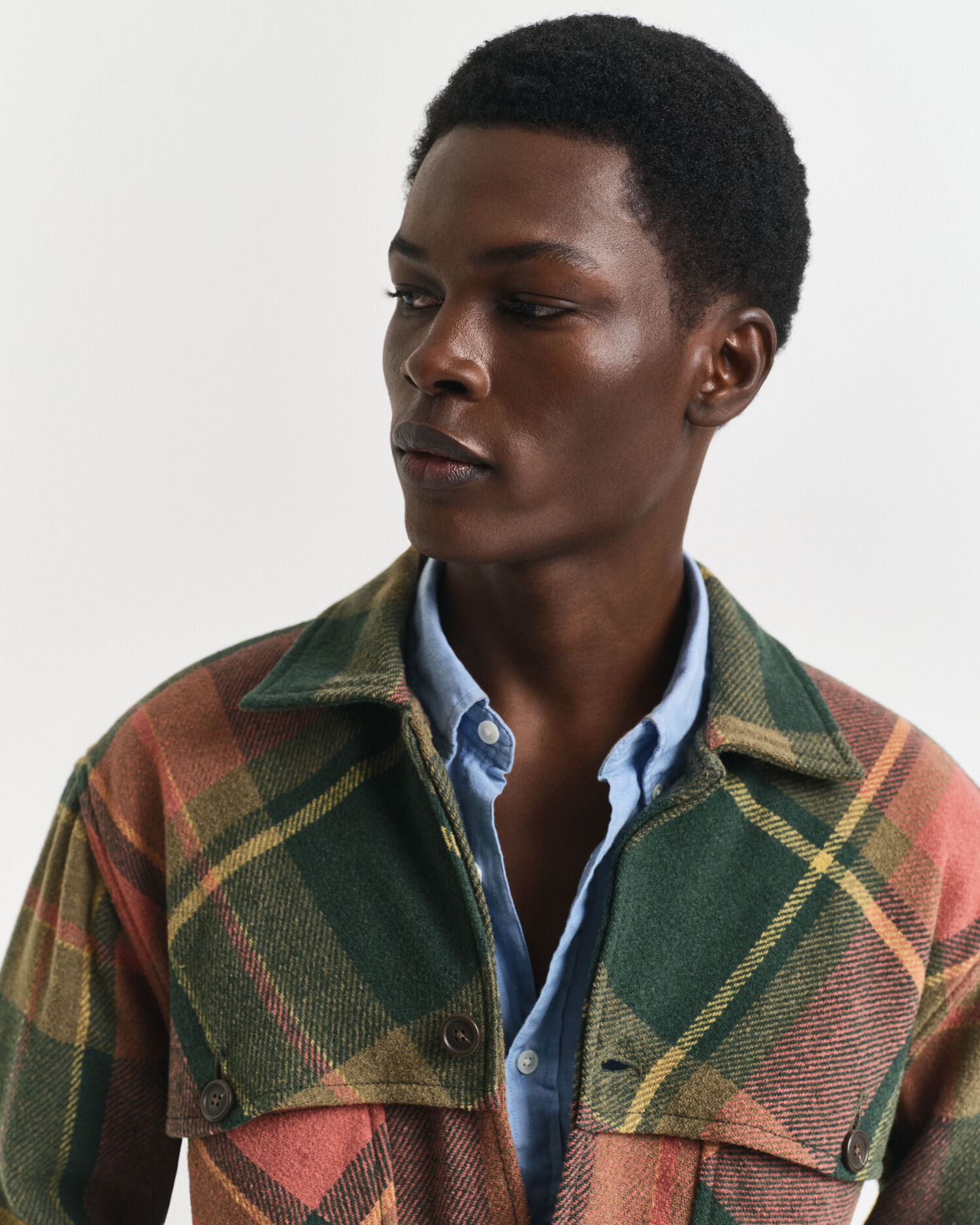 Relaxed fit ternet skjorte i tung uld