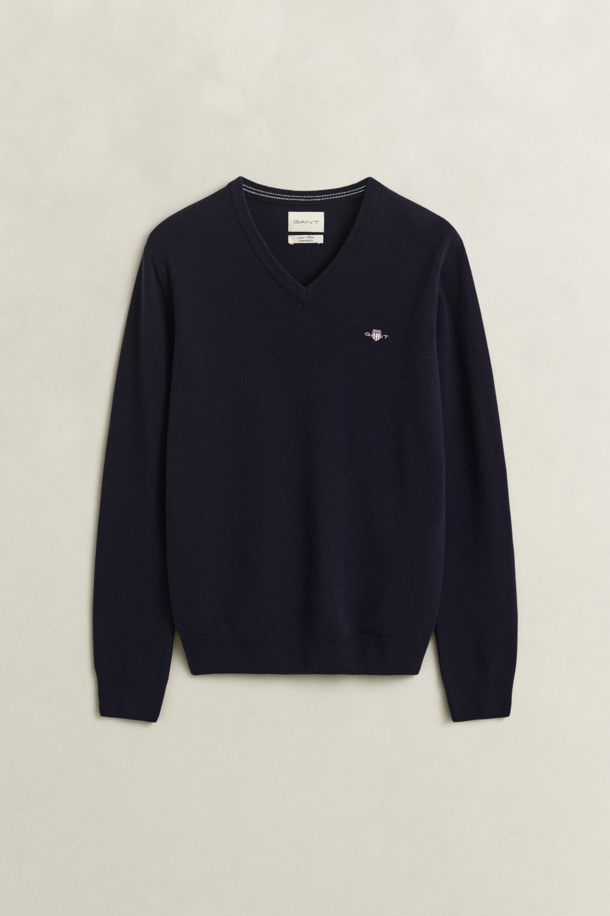 Sweater med V-hals i lammeuld