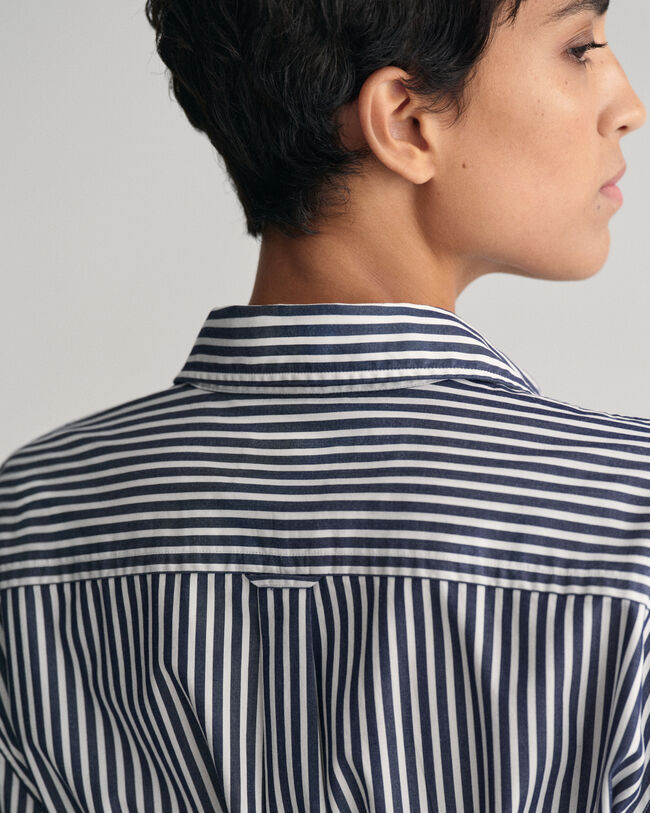 Stribet skjortekjole i poplin