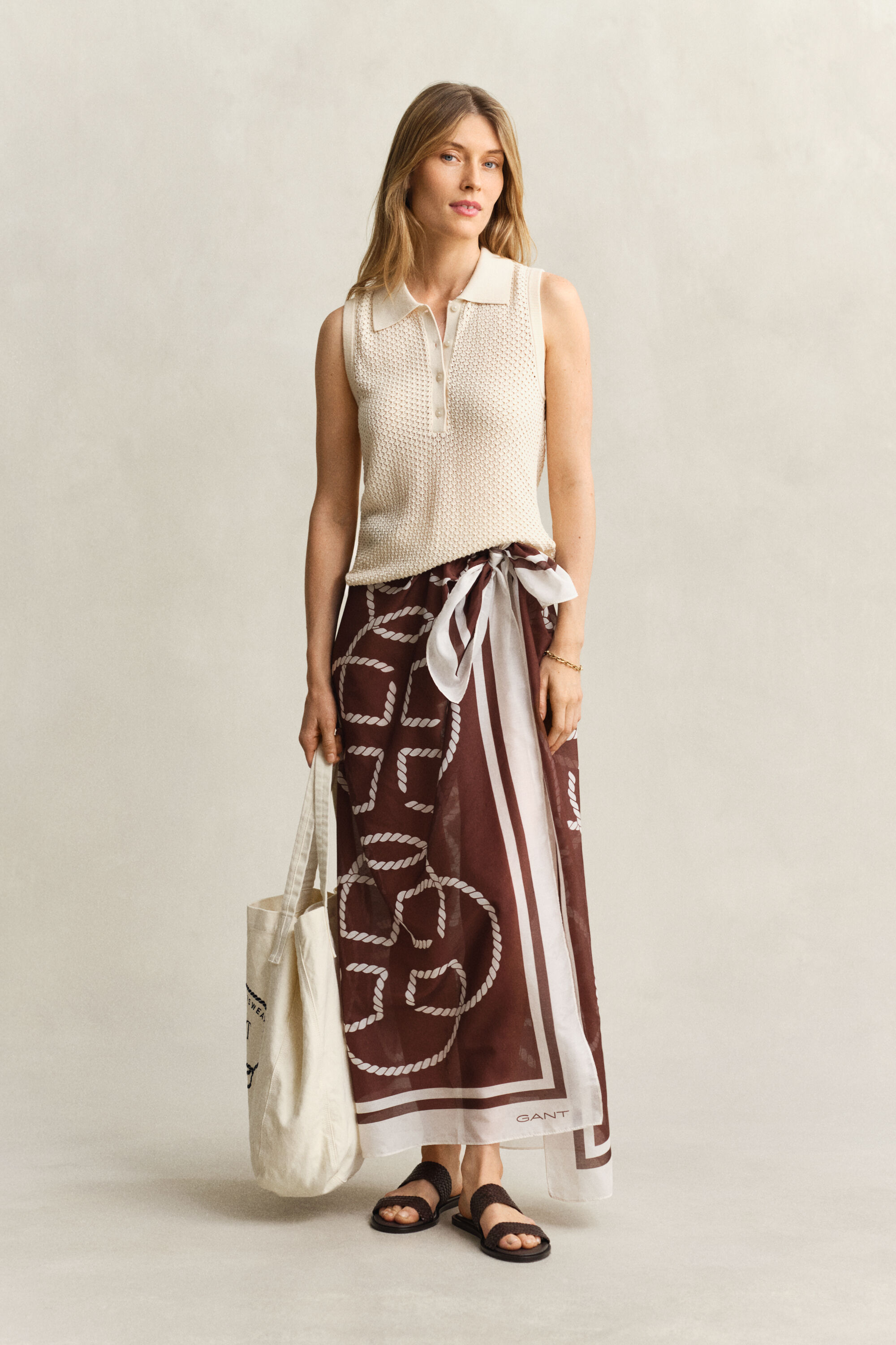 Blondestrikket top uden ærmer