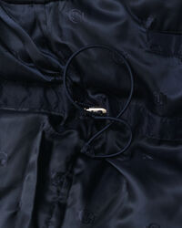 Dunjakke i mellemlængde