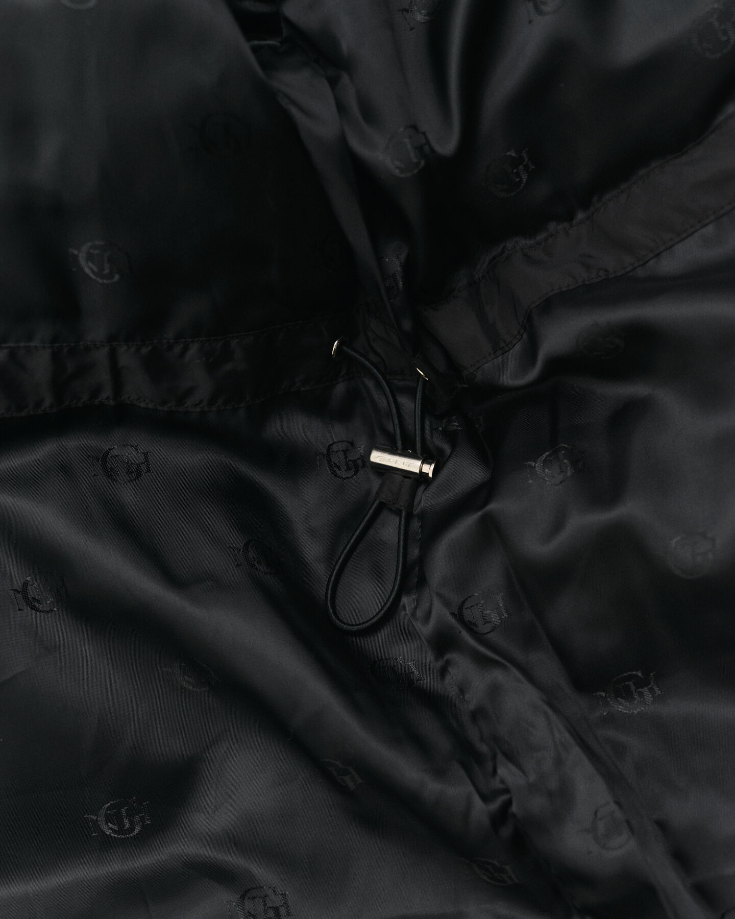 Dunjakke i mellemlængde