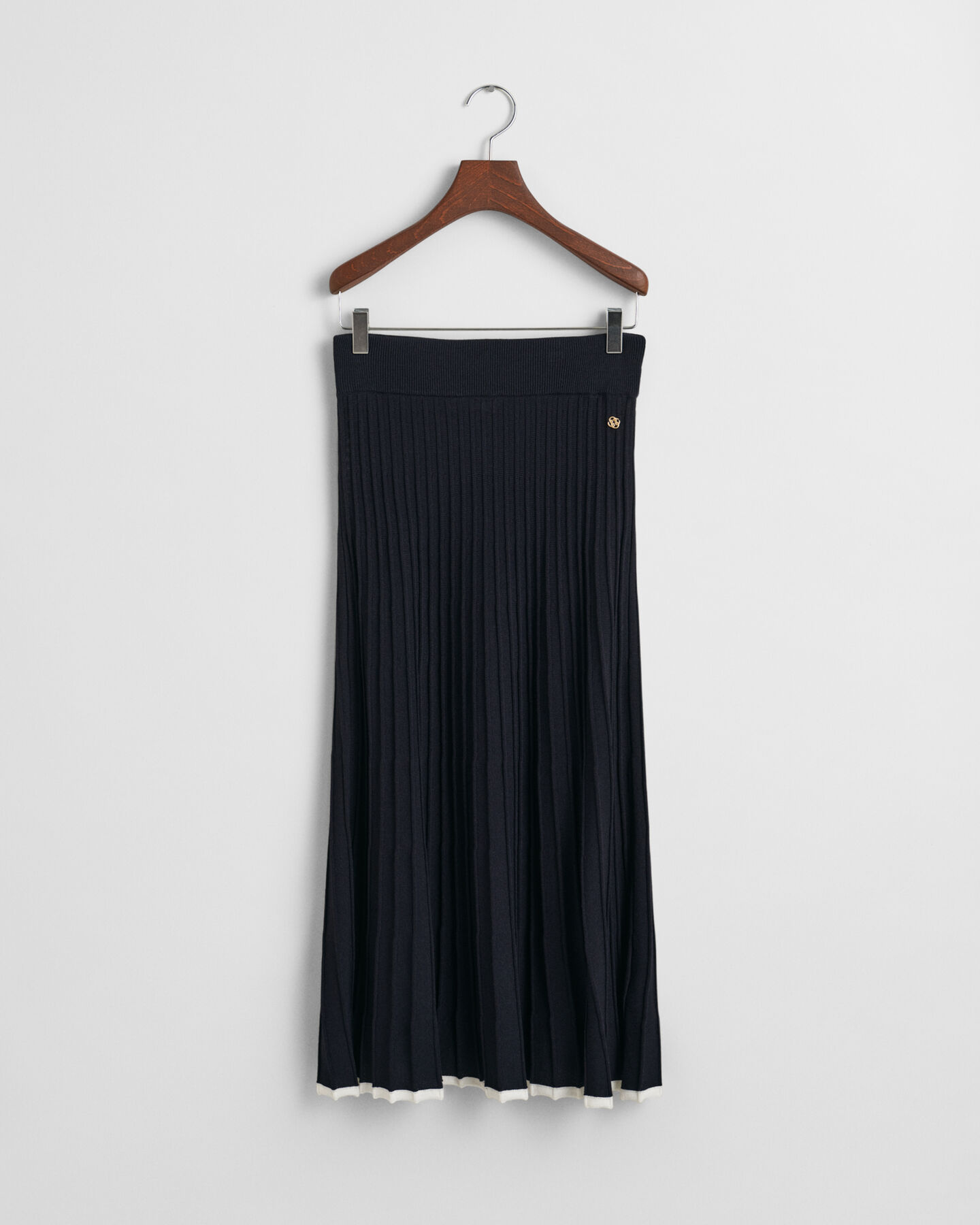 Strikket viskosenederdel