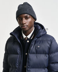 Fint strikket beanie i uld